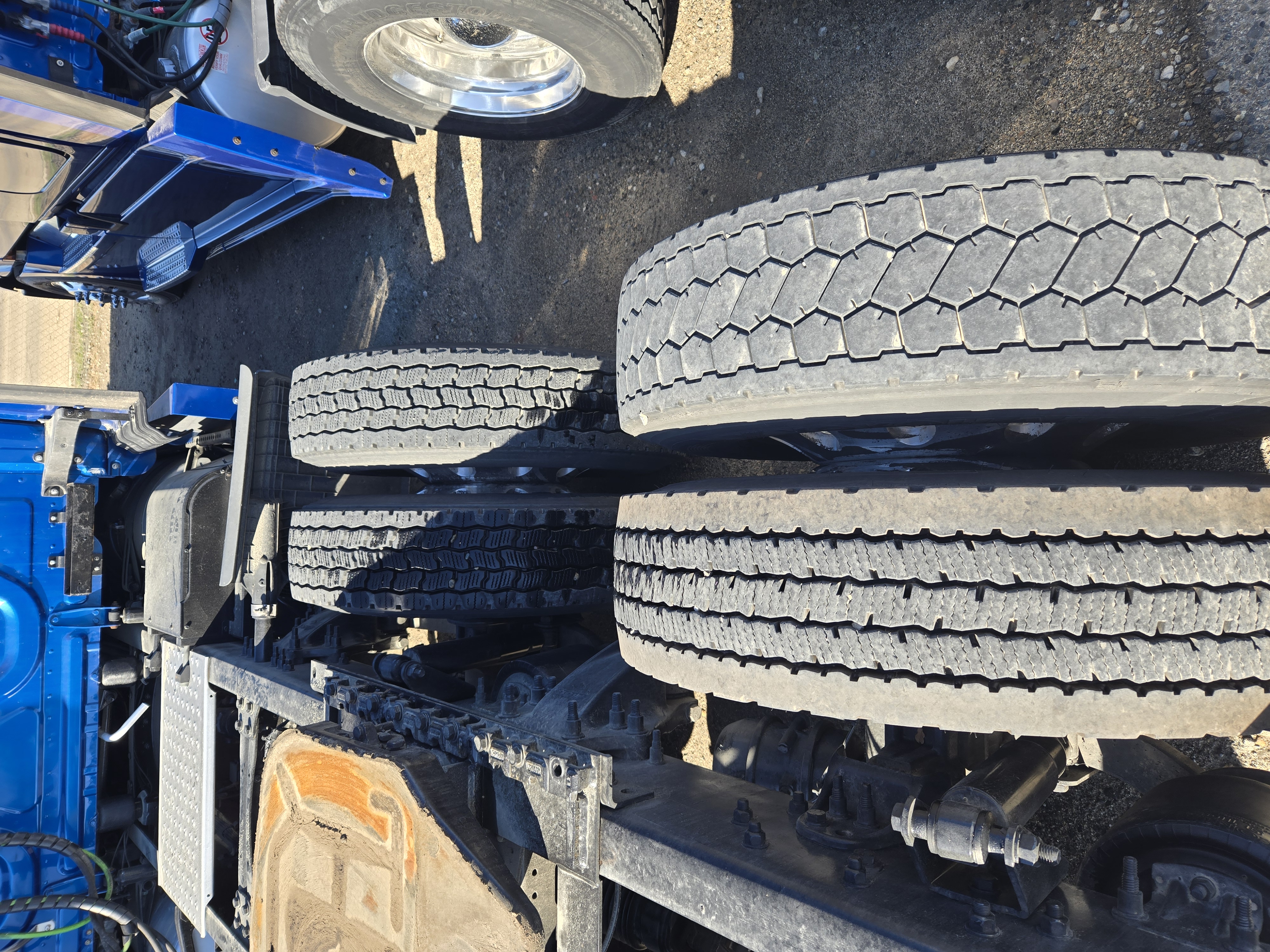 2023 FREIGHTLINER CASCADIA 126SLP - image 14