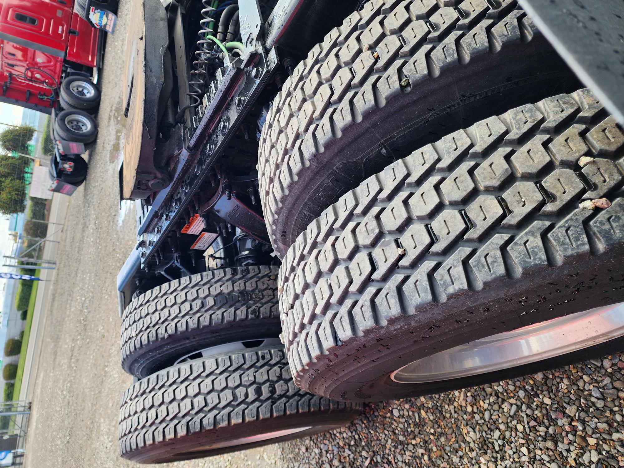 2023 FREIGHTLINER CASCADIA 126SLP - image 20