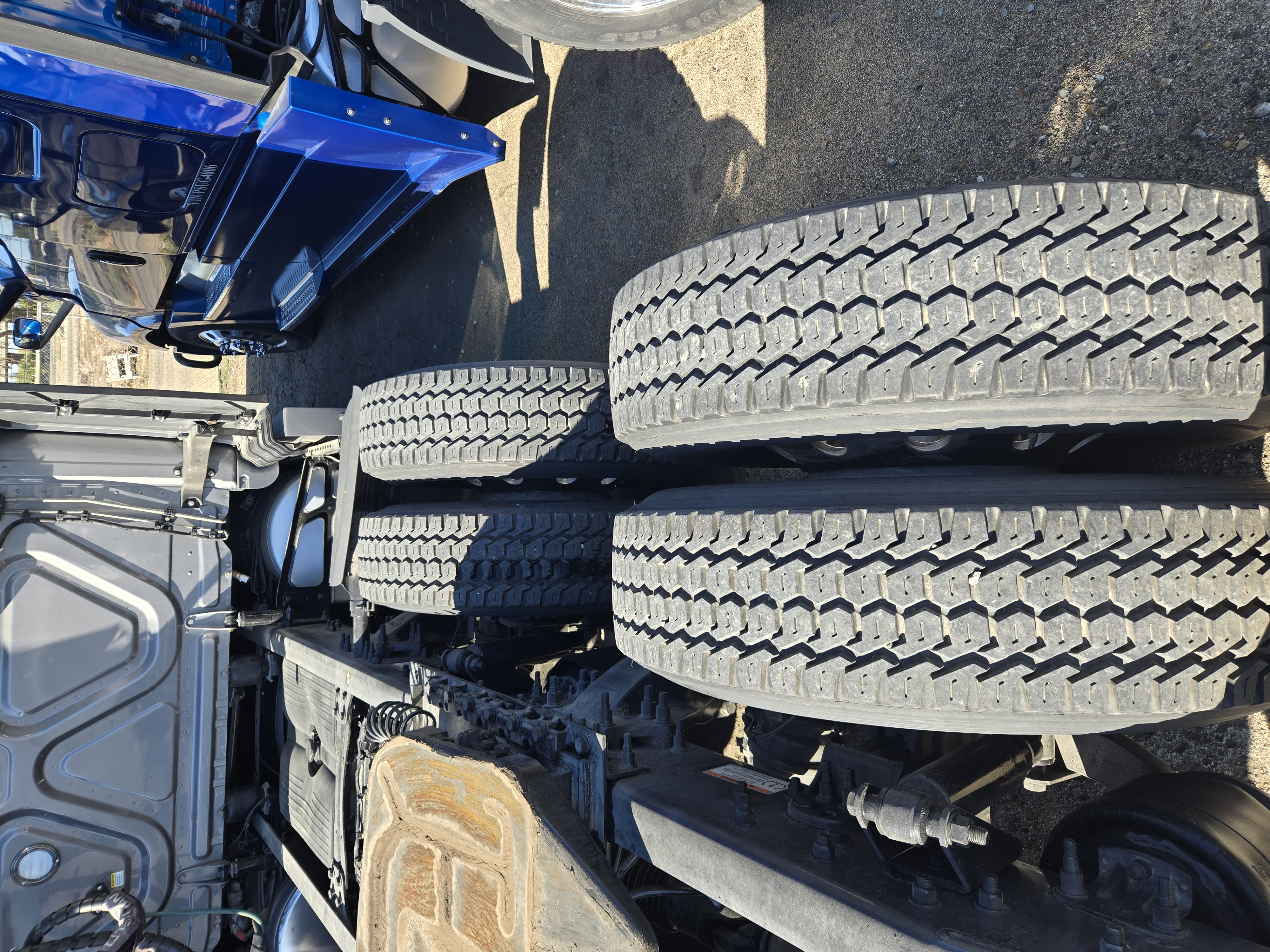 2021 FREIGHTLINER CASCADIA 126SLP - image 15