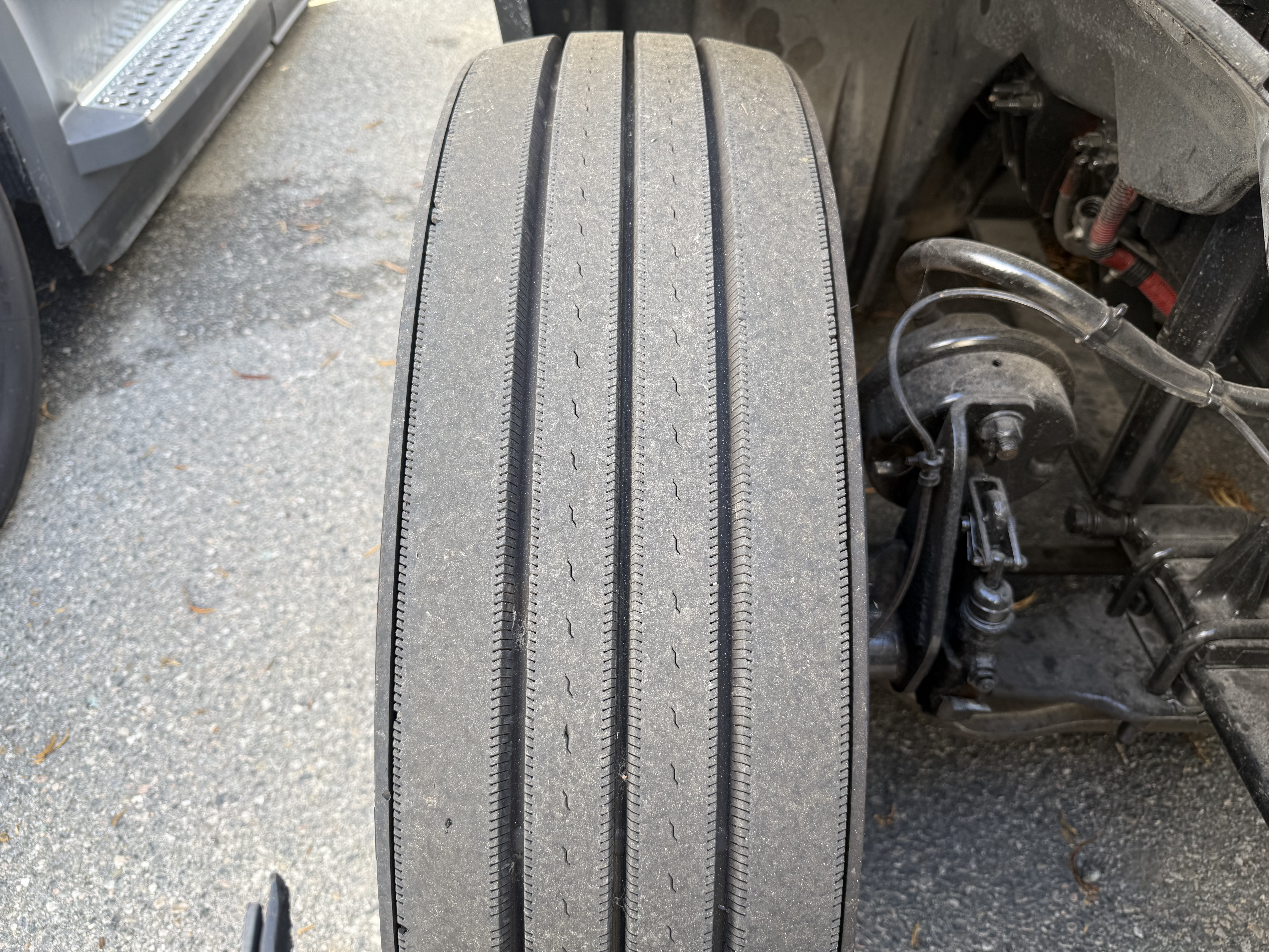 2021 FREIGHTLINER CASCADIA 126SLP - image 15