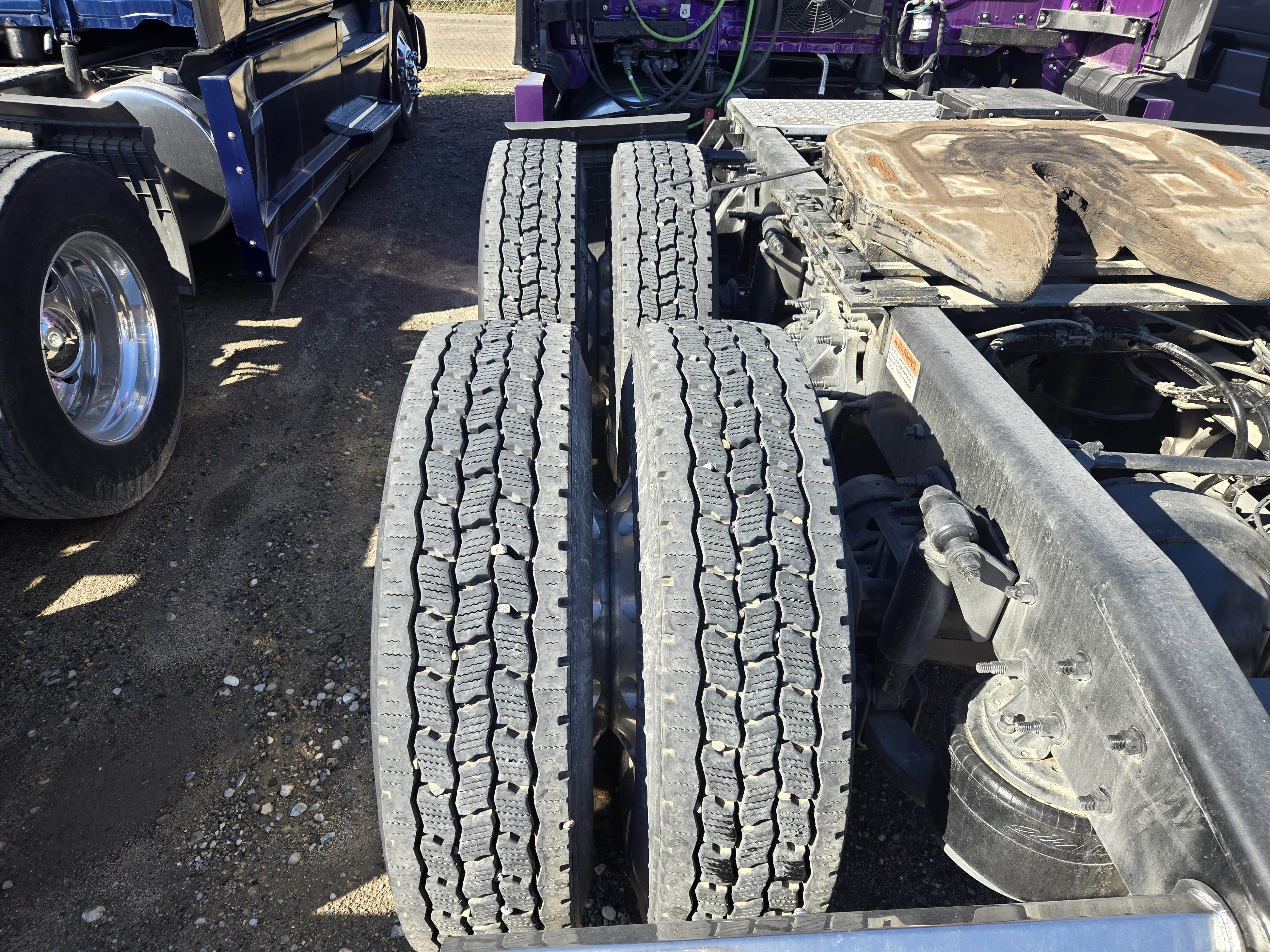 2022 FREIGHTLINER CASCADIA 126SLP - image 15