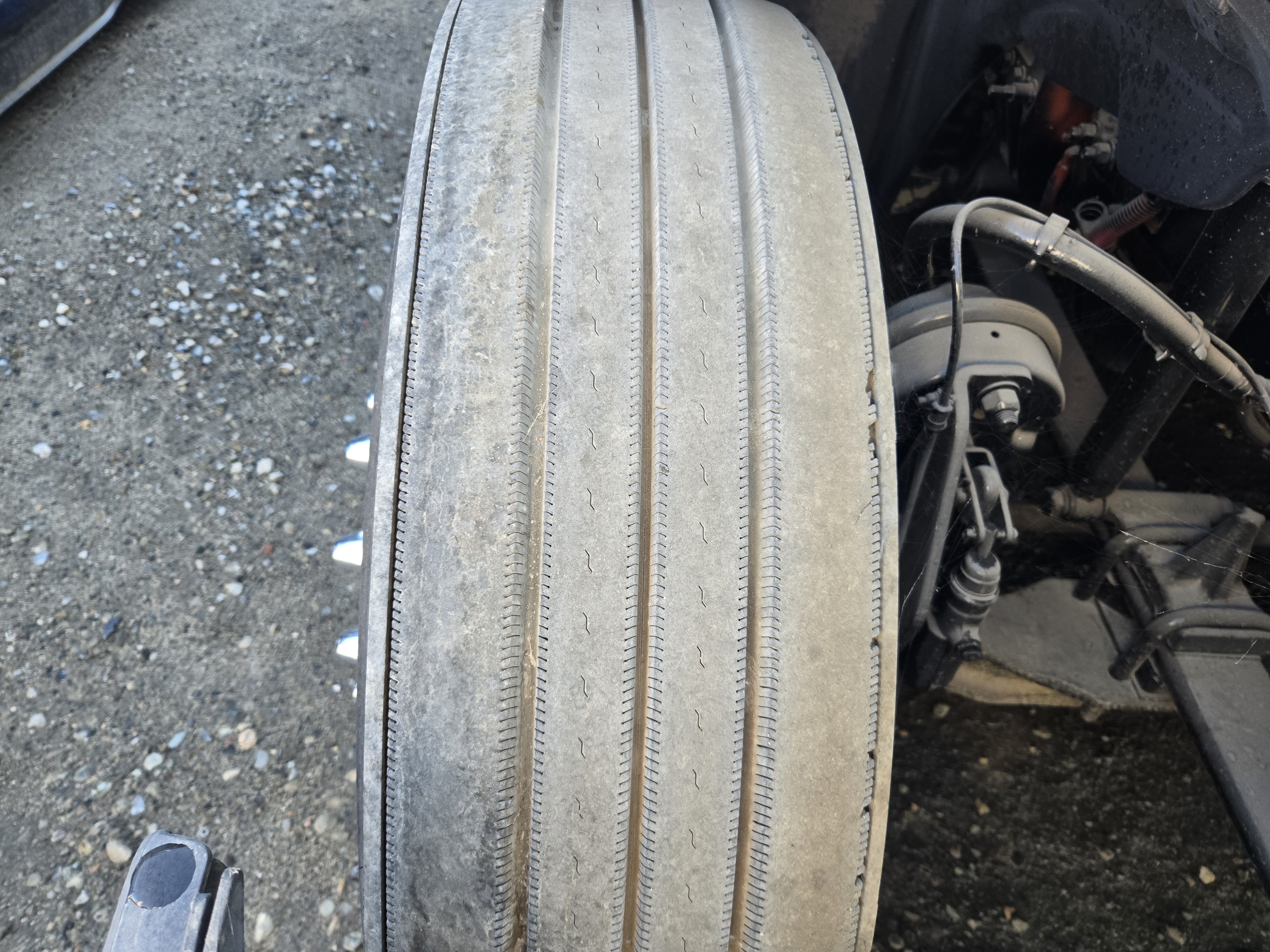 2022 FREIGHTLINER CASCADIA 126SLP - image 11