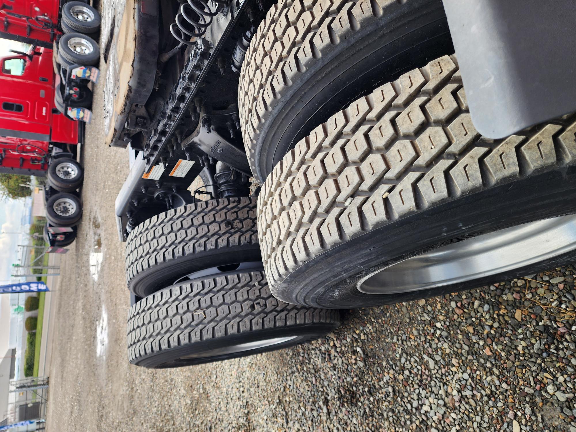 2020 FREIGHTLINER CASCADIA 126SLP - image 21