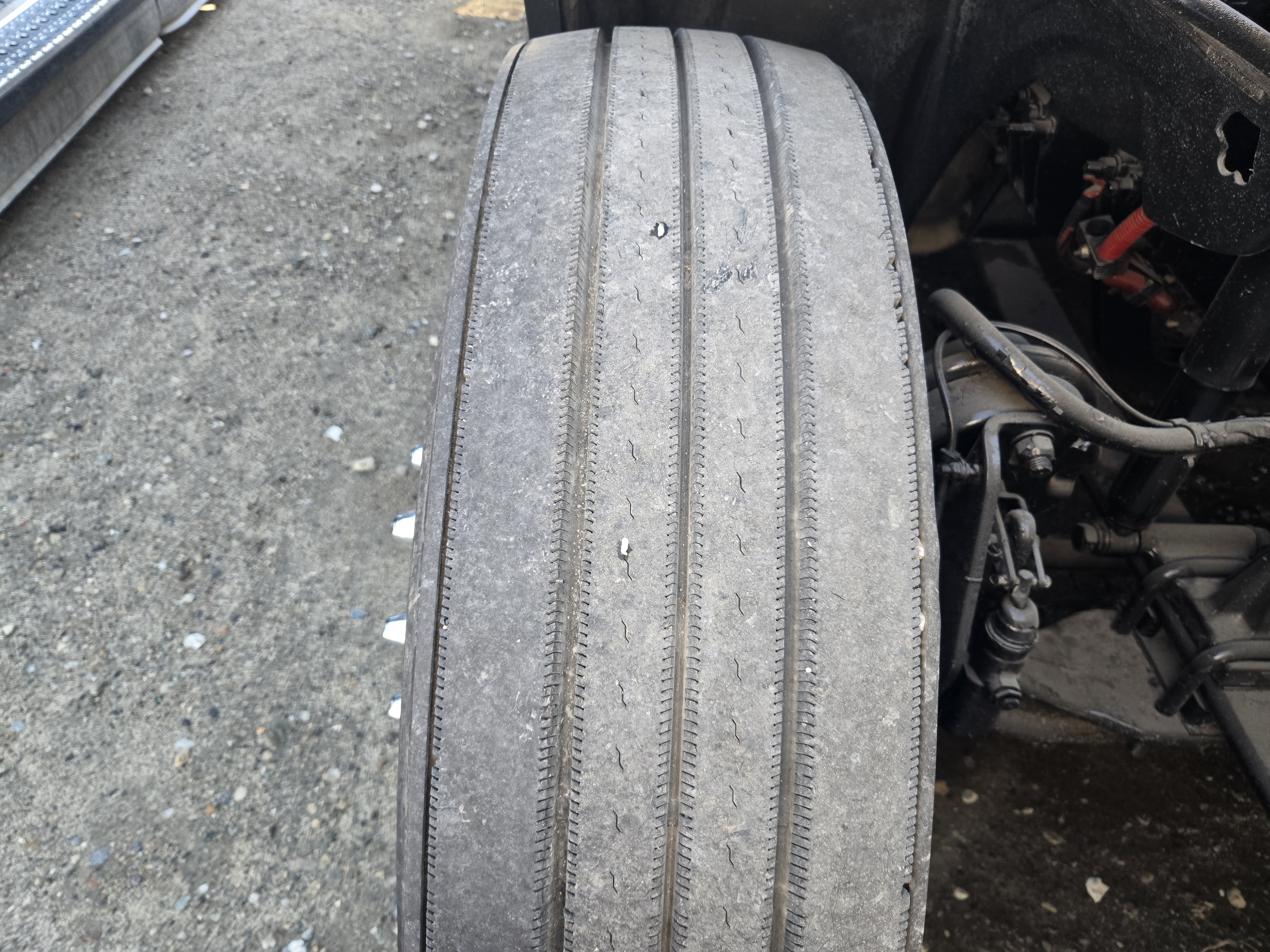 2020 FREIGHTLINER CASCADIA 126SLP - image 11