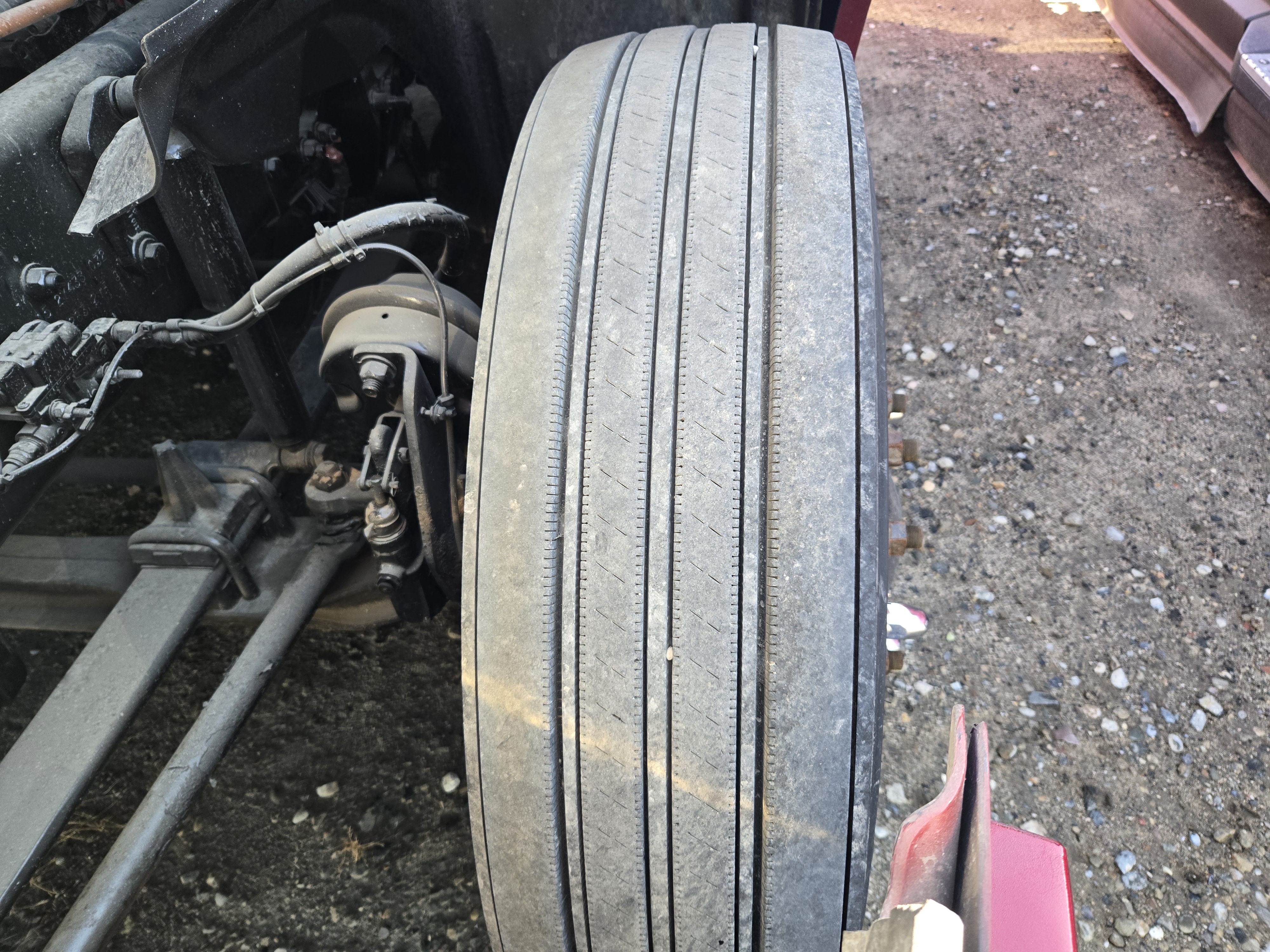 2020 FREIGHTLINER CASCADIA 126SLP - image 13