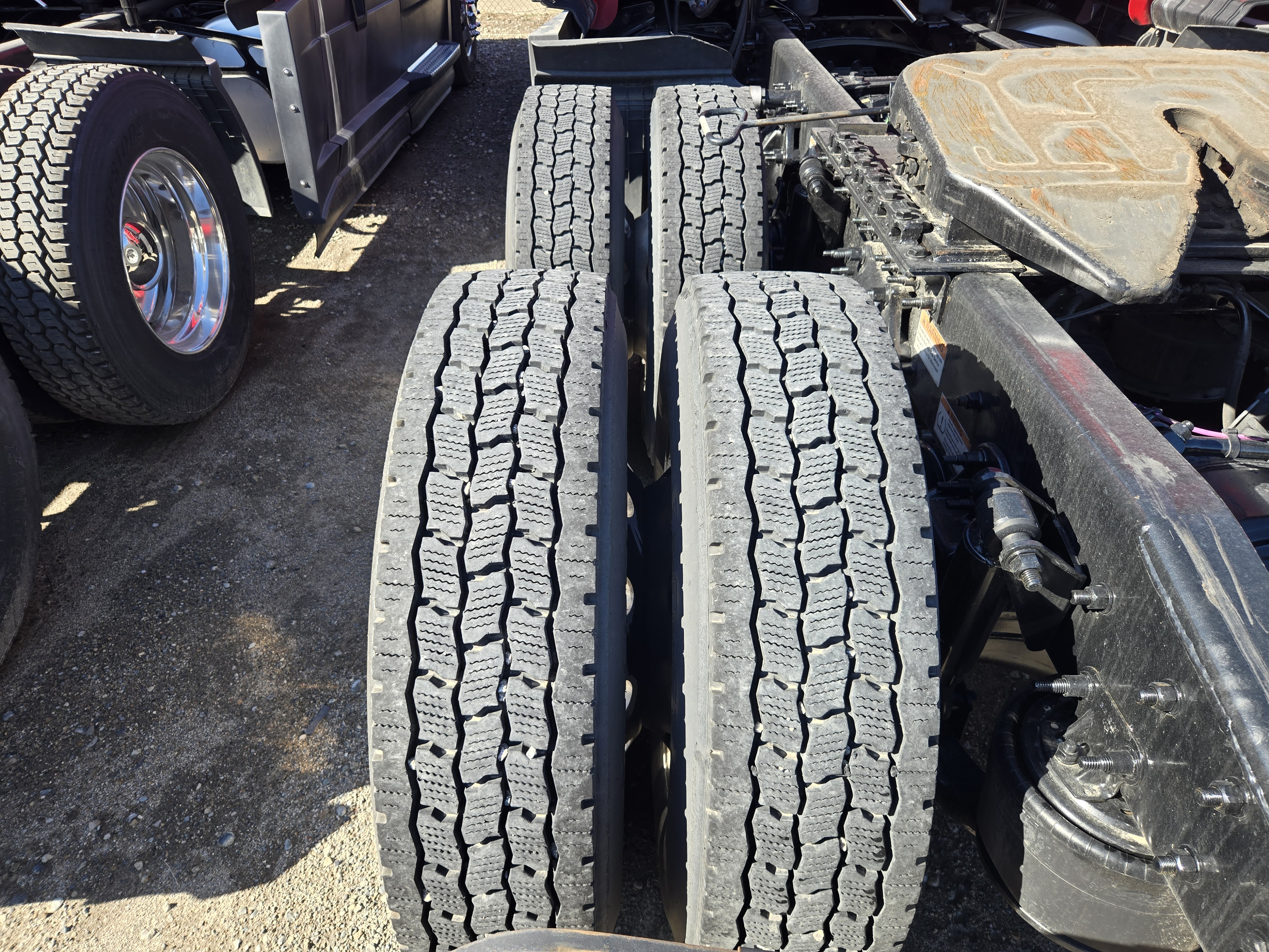 2021 FREIGHTLINER CASCADIA 126SLP - image 14