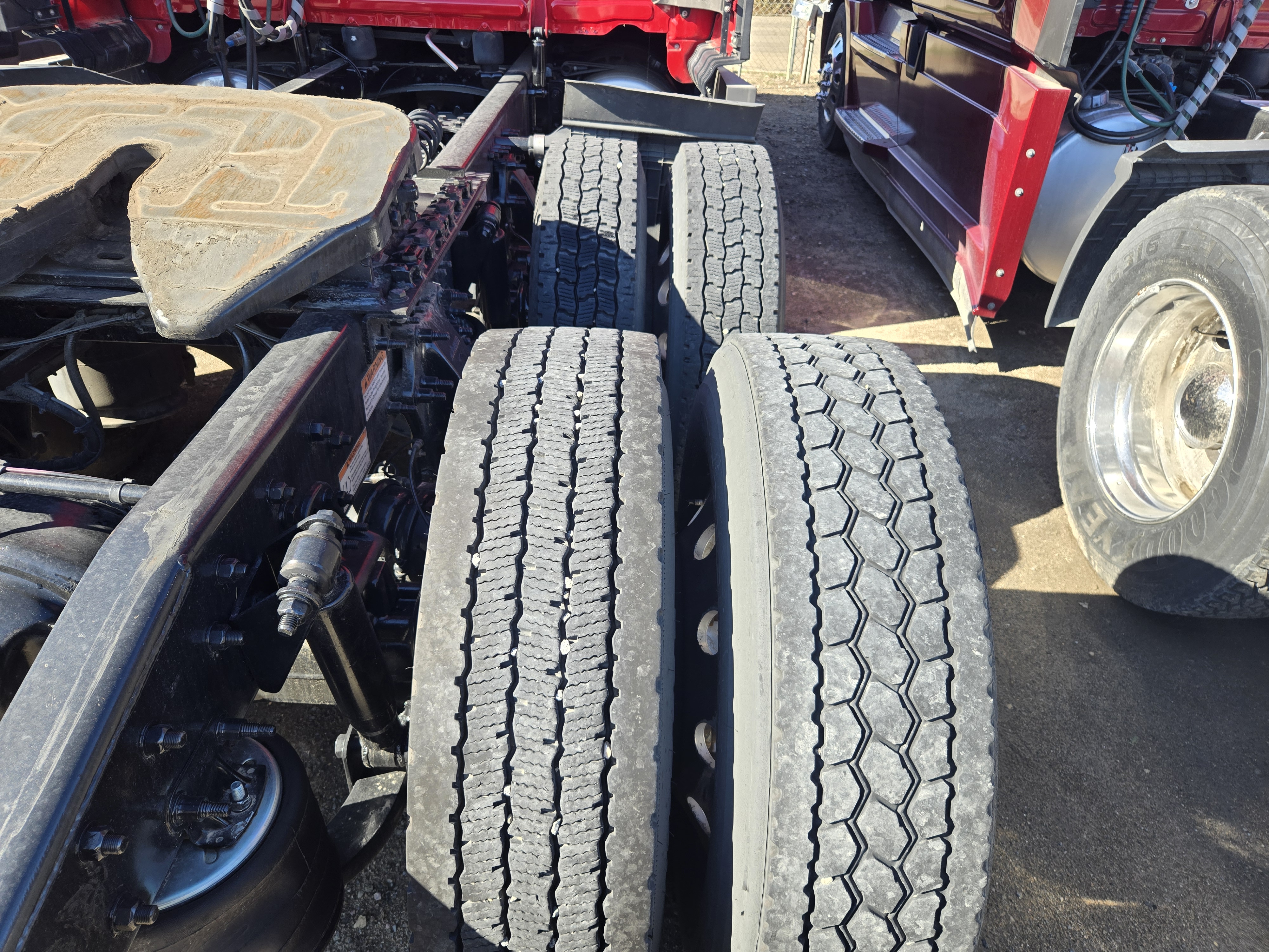 2021 FREIGHTLINER CASCADIA 126SLP - image 15