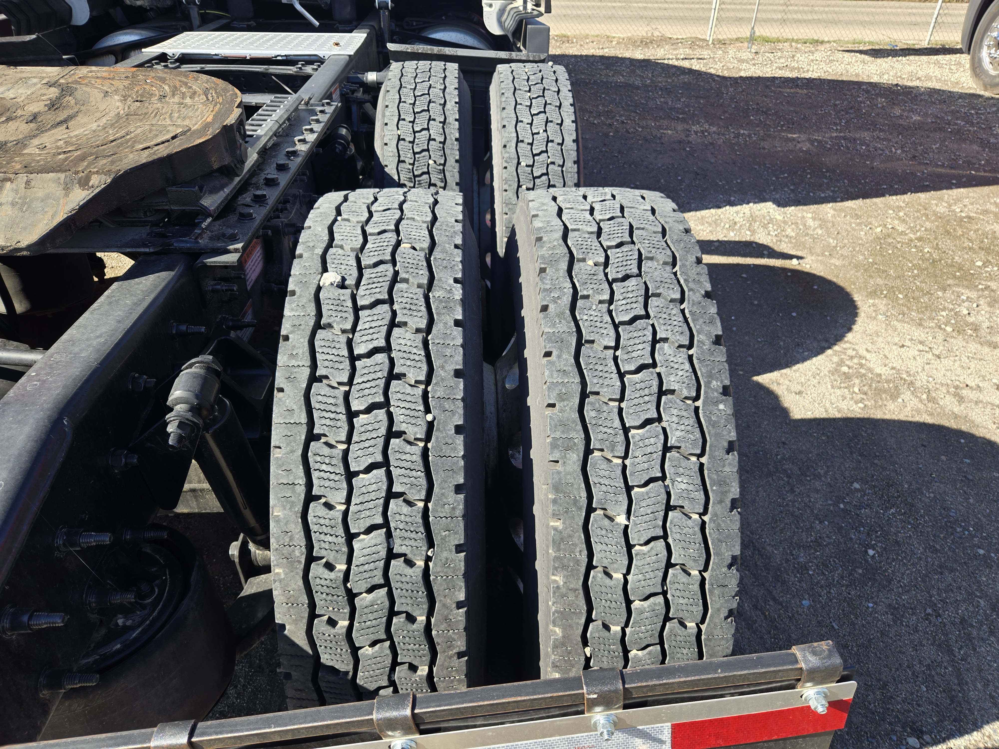 2023 FREIGHTLINER CASCADIA 126SLP - image 14