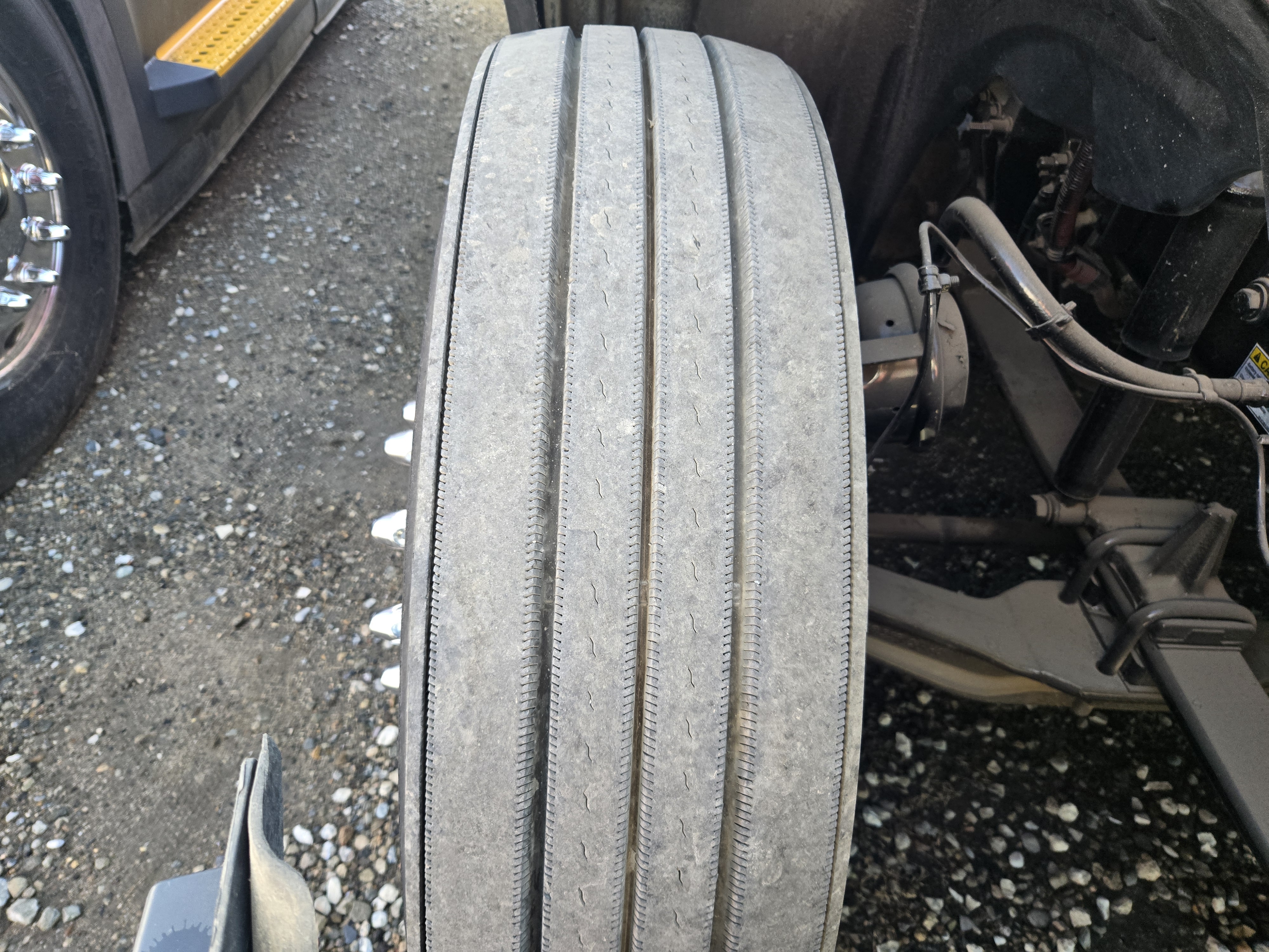 2020 FREIGHTLINER CASCADIA 126SLP - image 13