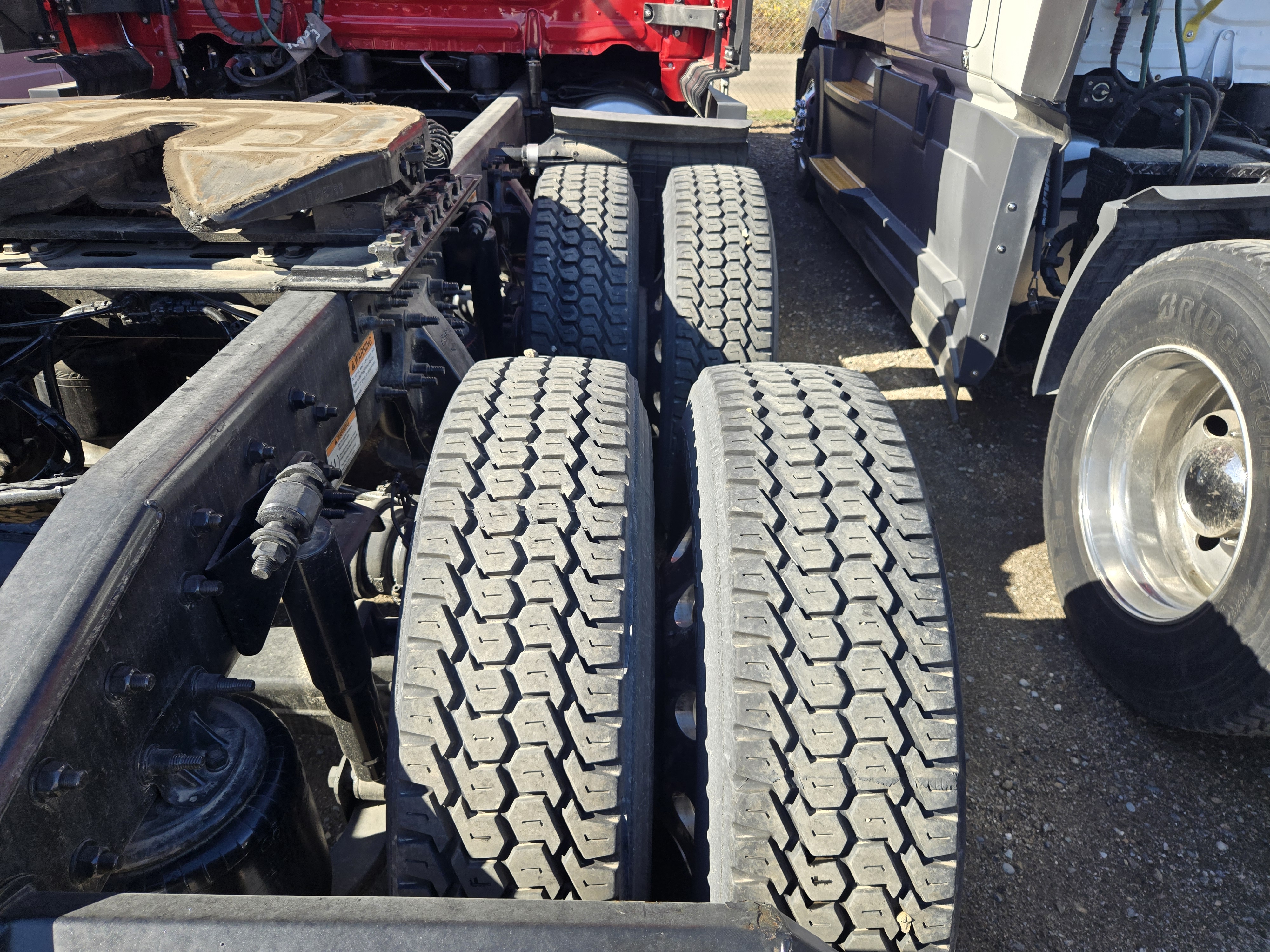 2020 FREIGHTLINER CASCADIA 126SLP - image 15