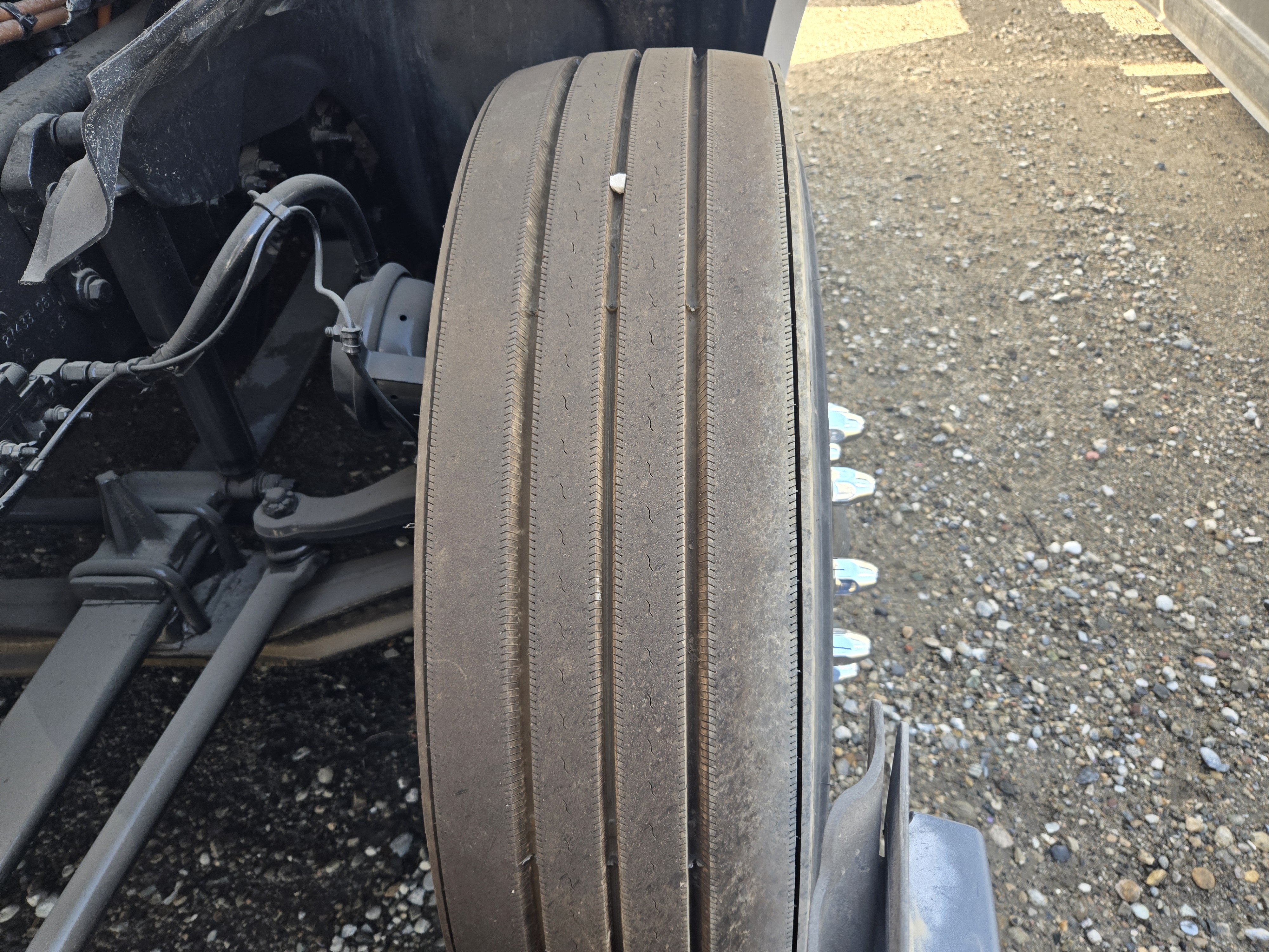 2022 FREIGHTLINER CASCADIA 126SLP - image 10