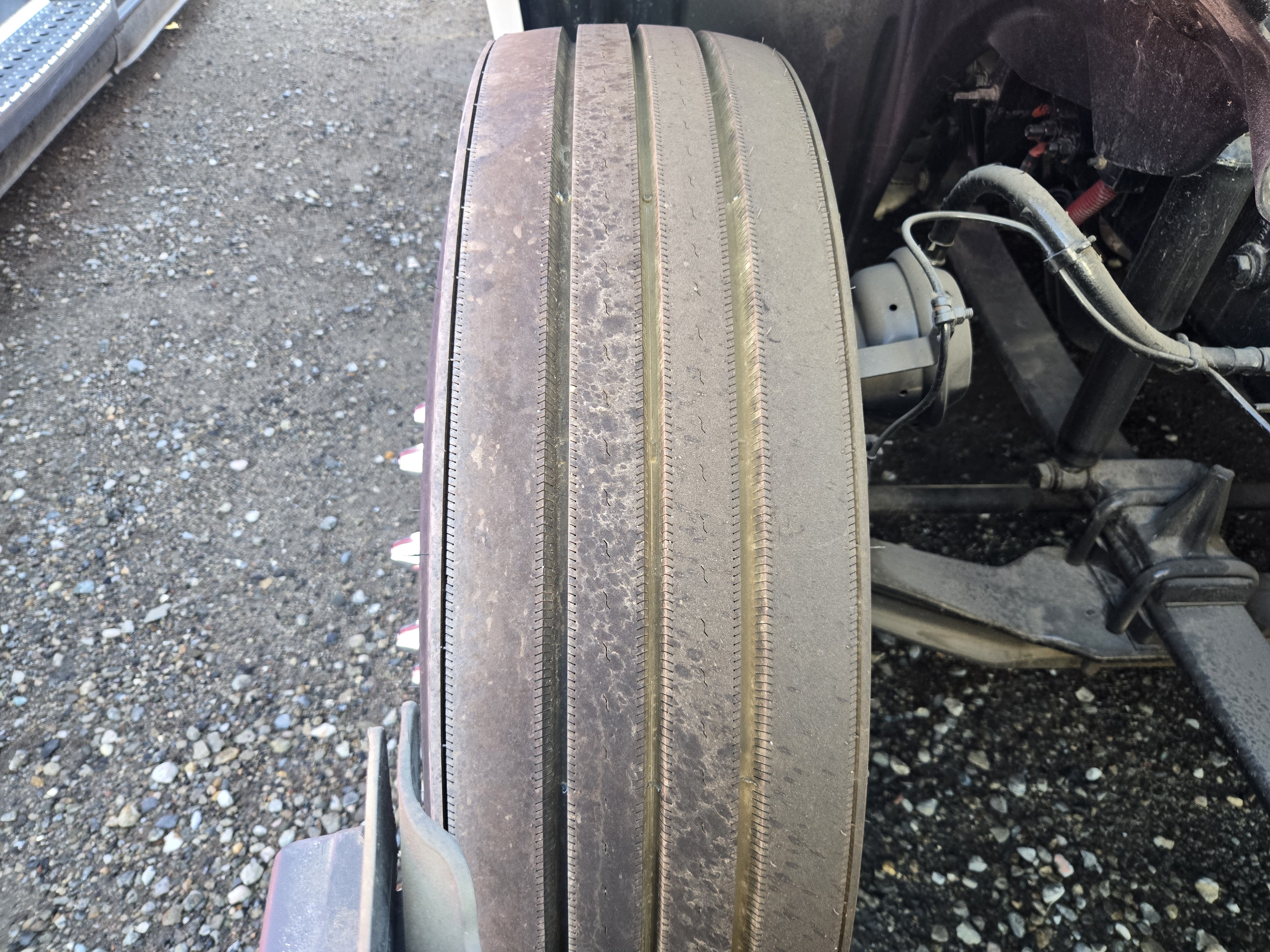 2022 FREIGHTLINER CASCADIA 126SLP - image 11