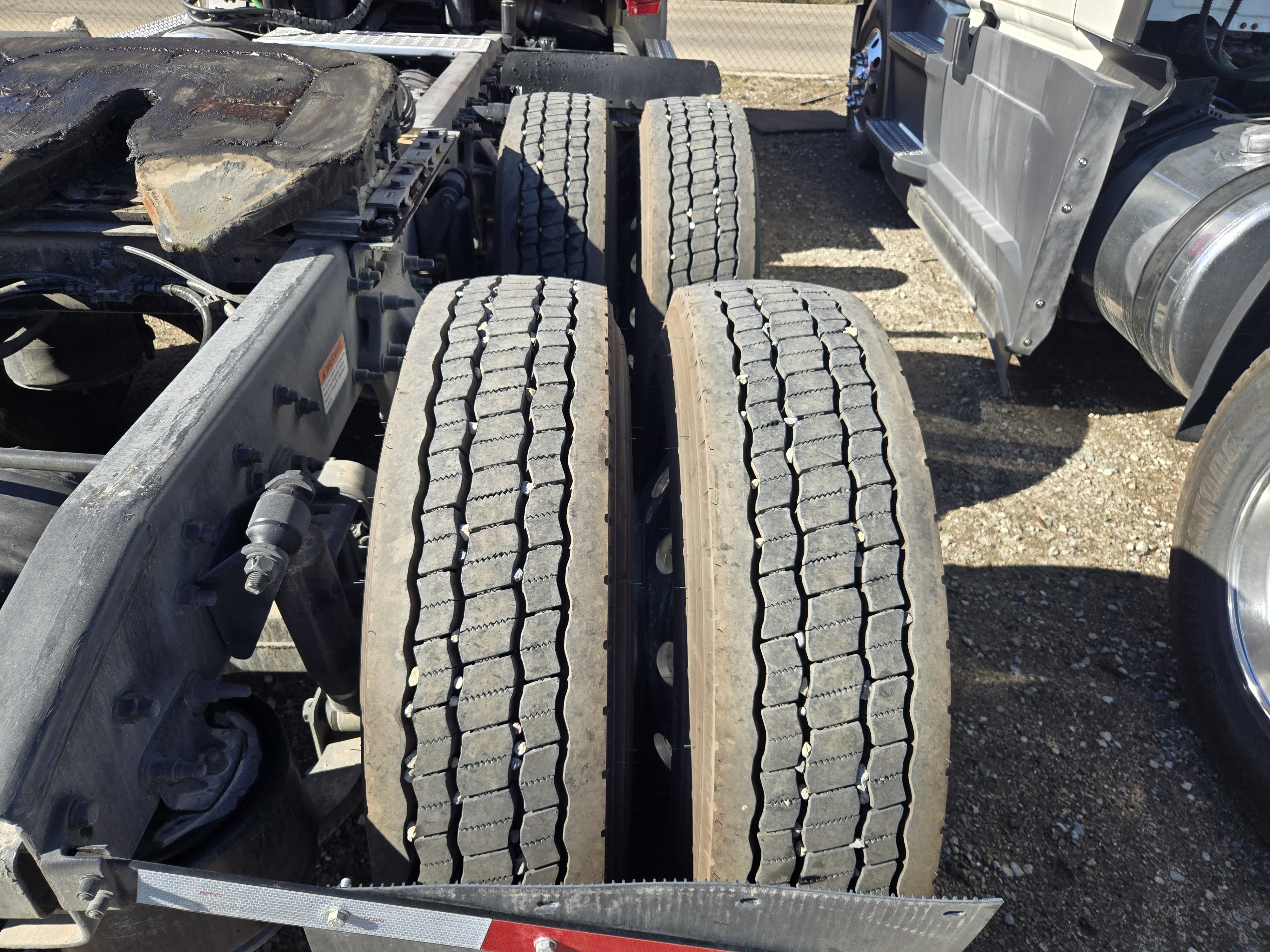 2021 FREIGHTLINER CASCADIA 116DC - image 12