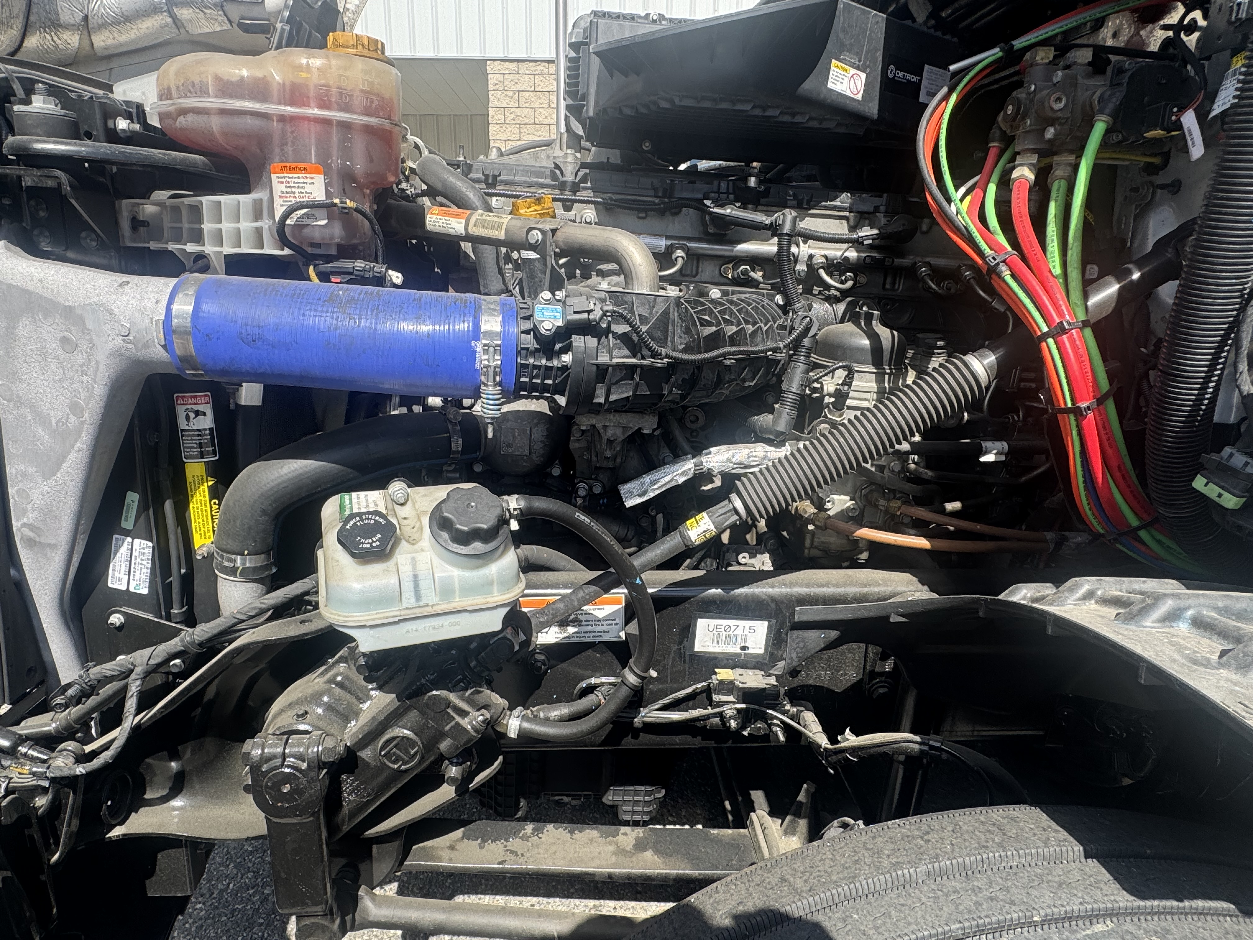 2023 FREIGHTLINER CASCADIA 126SLP - image 10