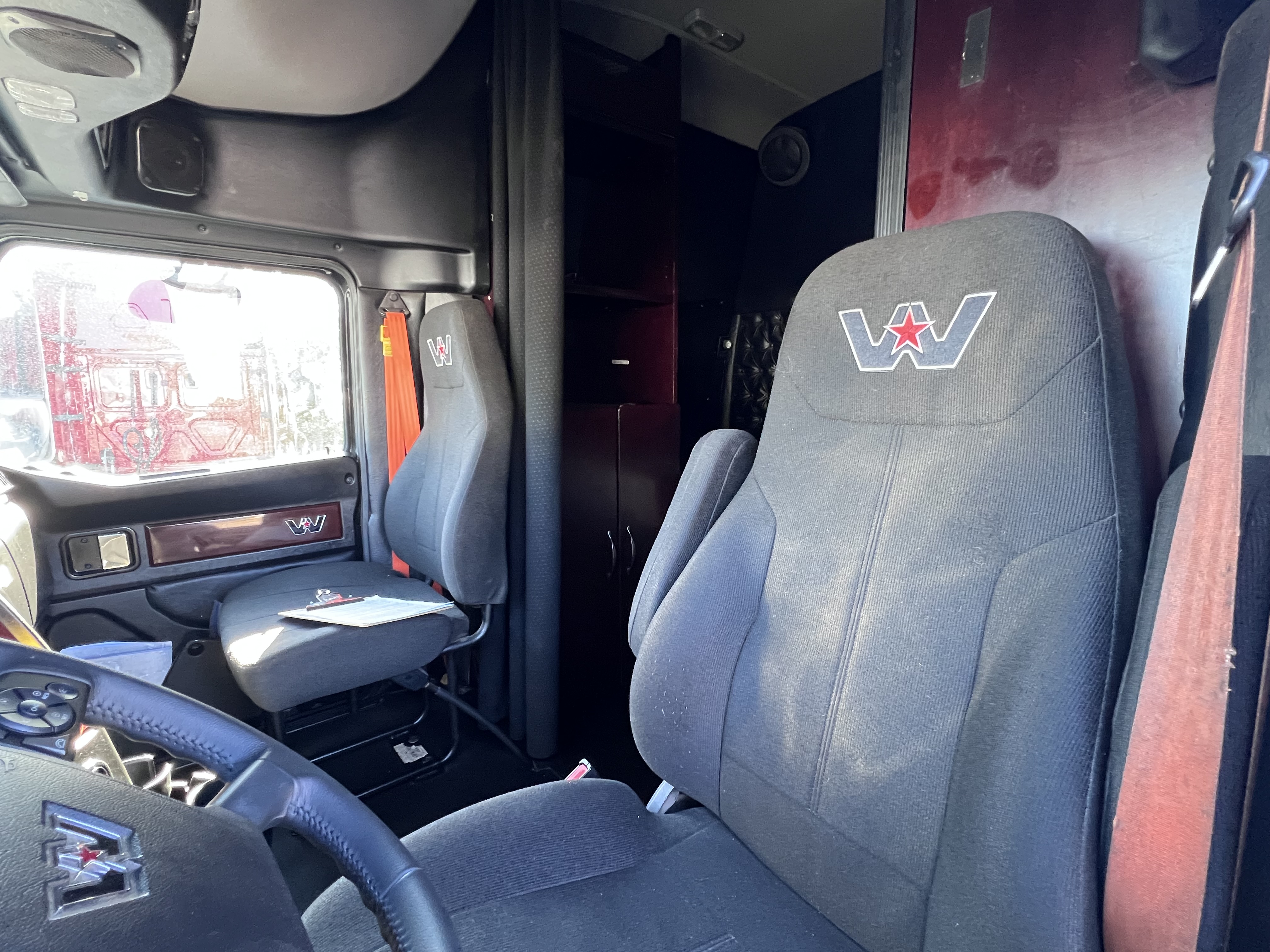 2021 WESTERN STAR 5700ex - image 17