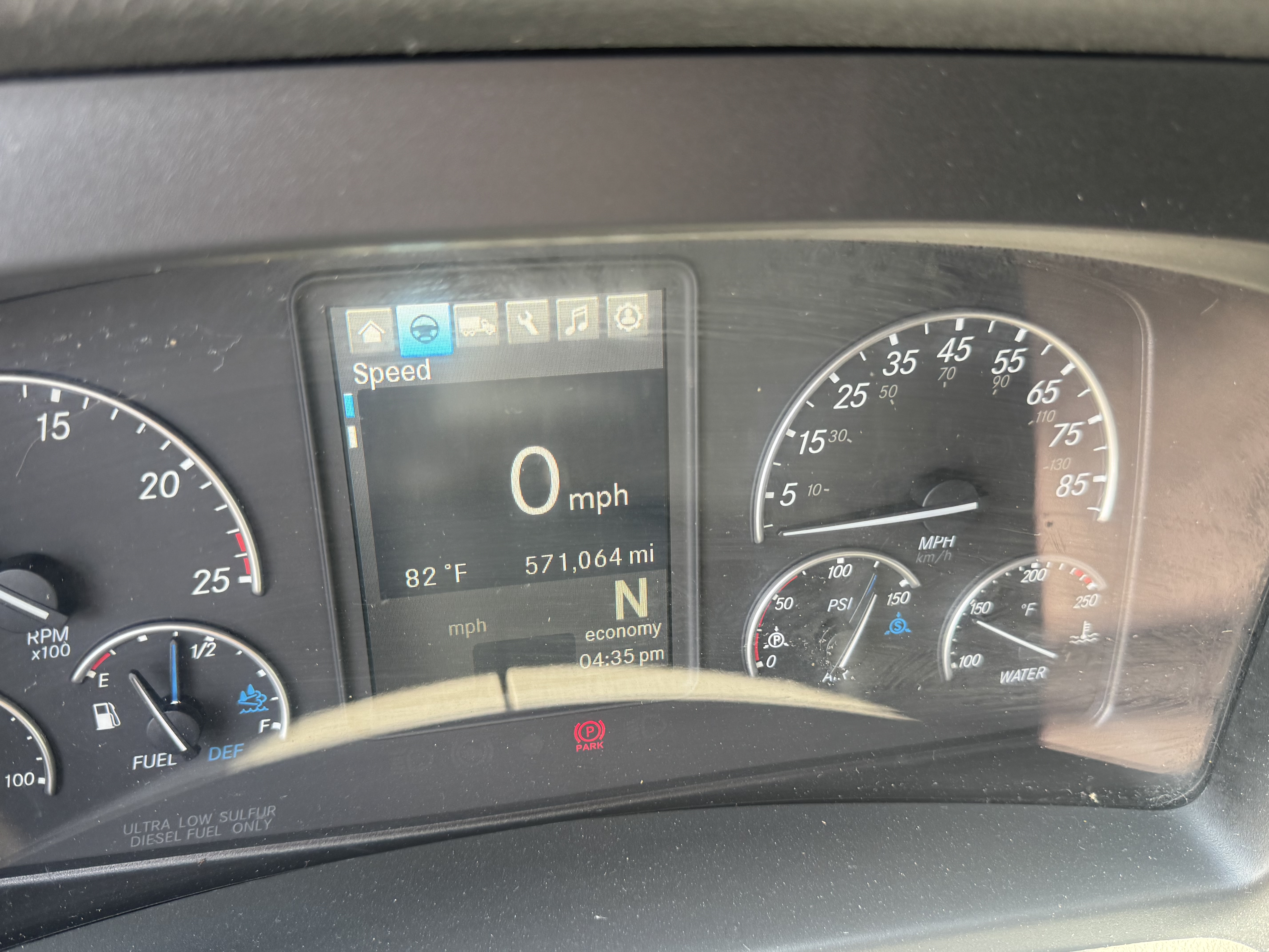 2020 FREIGHTLINER CASCADIA 126SLP - image 13