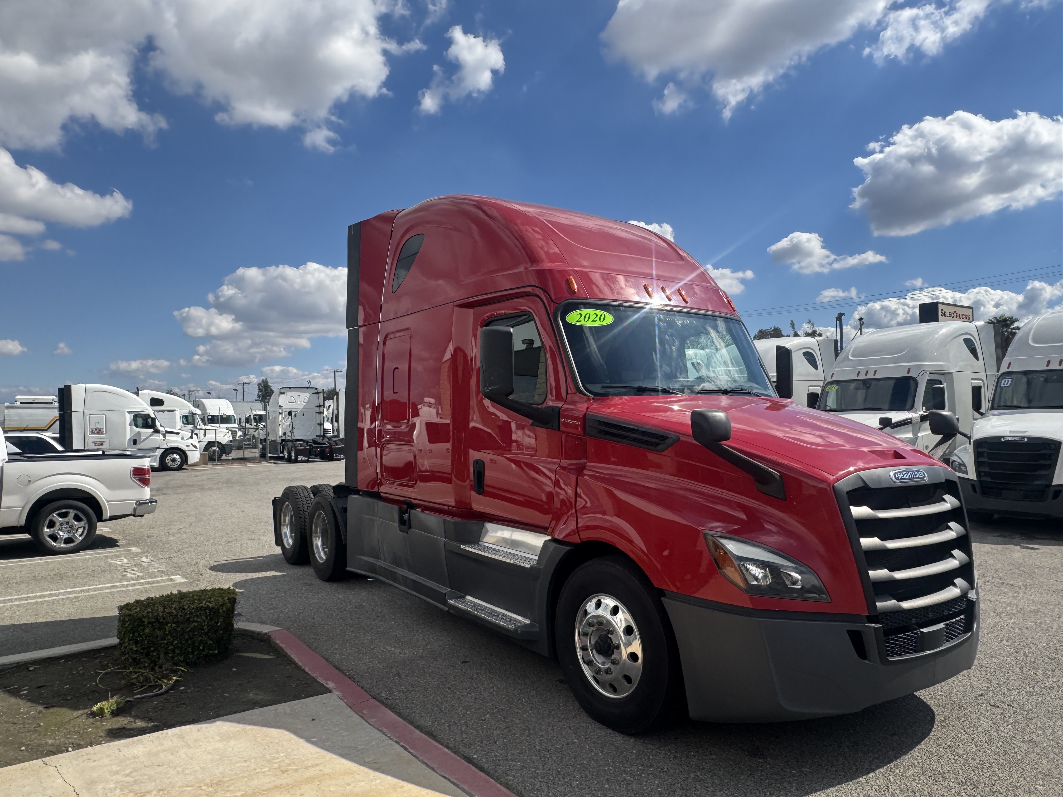 2020 FREIGHTLINER CASCADIA 126SLP - image 8