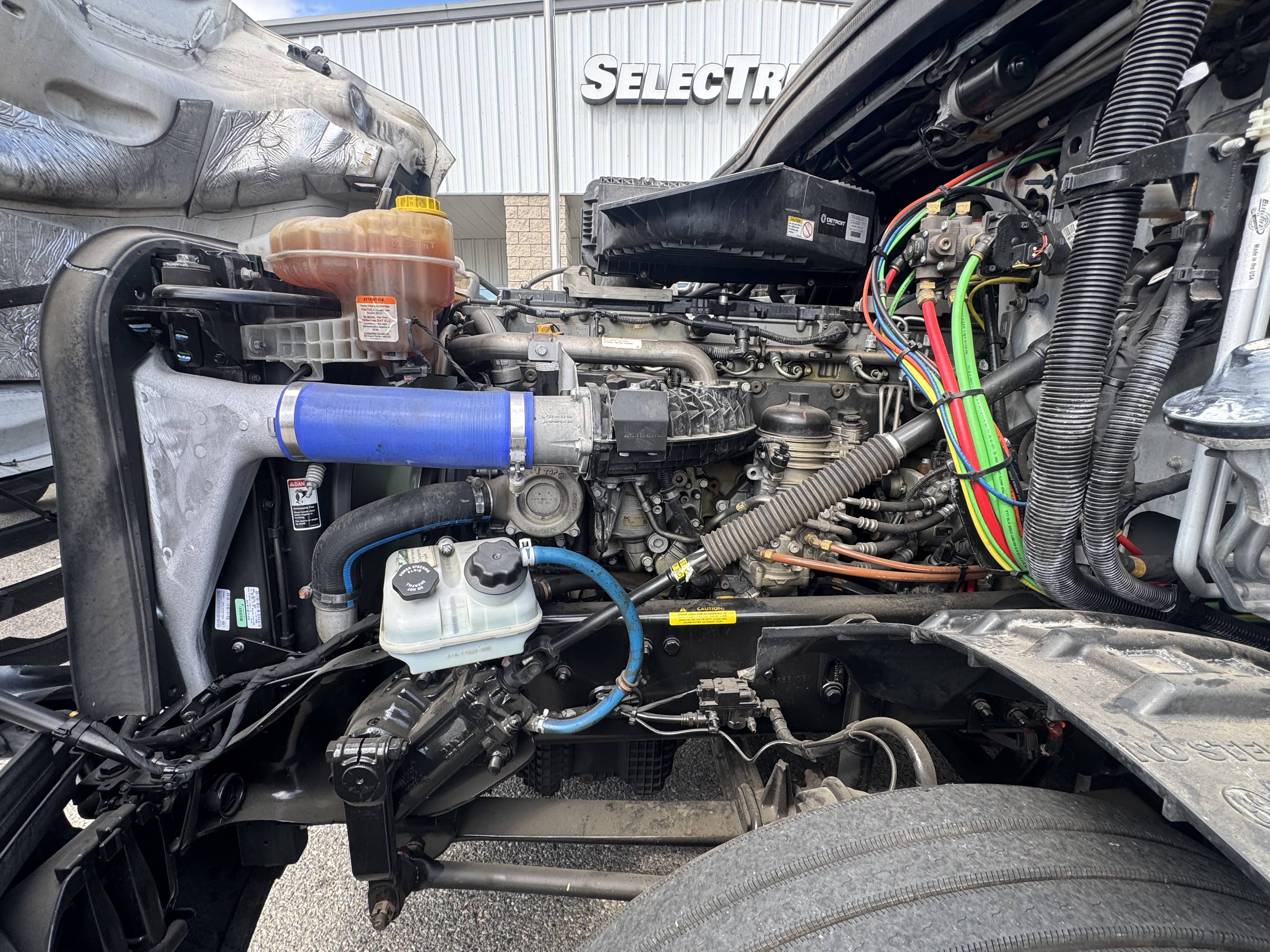 2021 FREIGHTLINER CASCADIA 126SLP - image 9