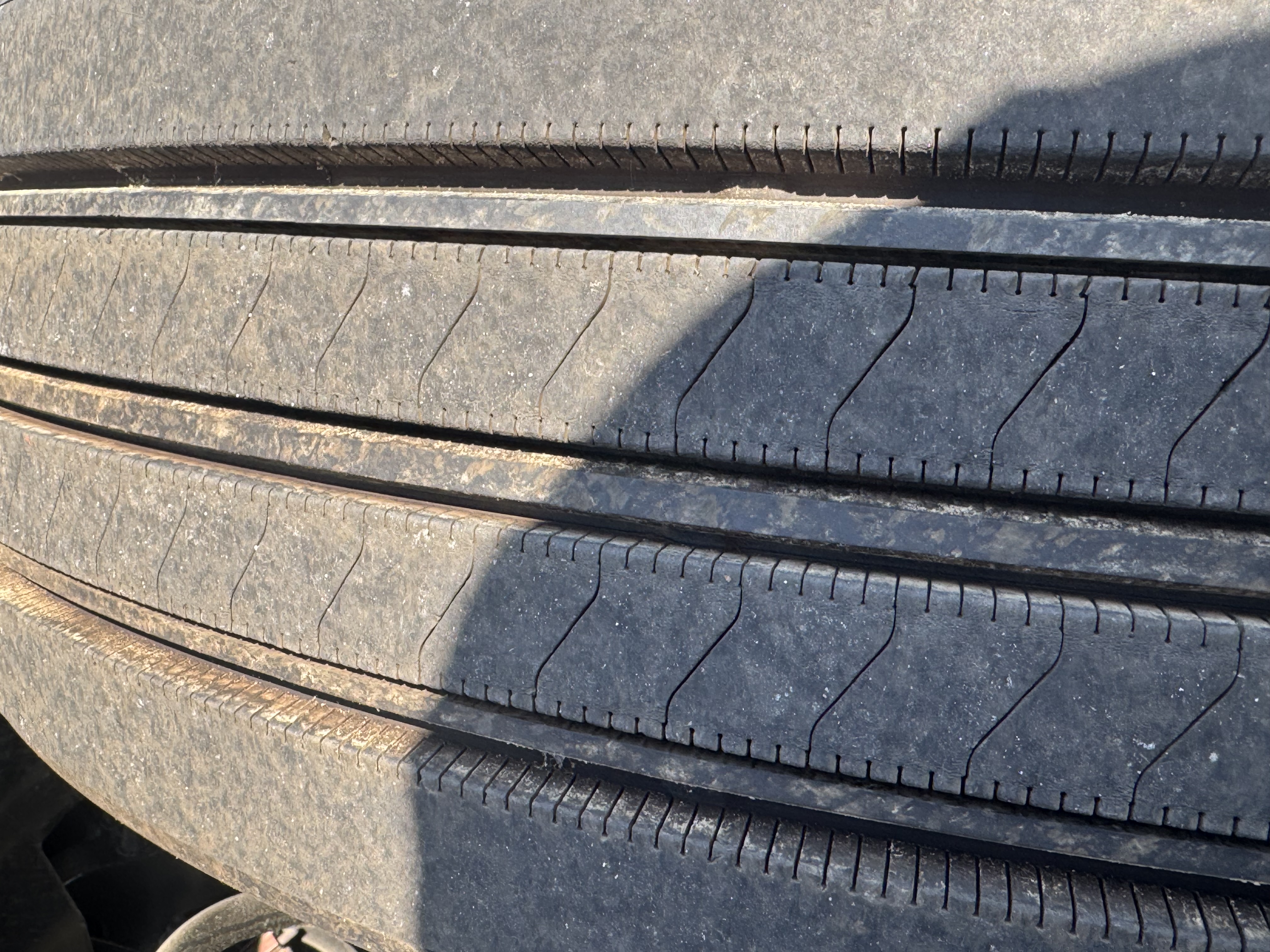 2023 FREIGHTLINER CASCADIA 126SLP - image 13