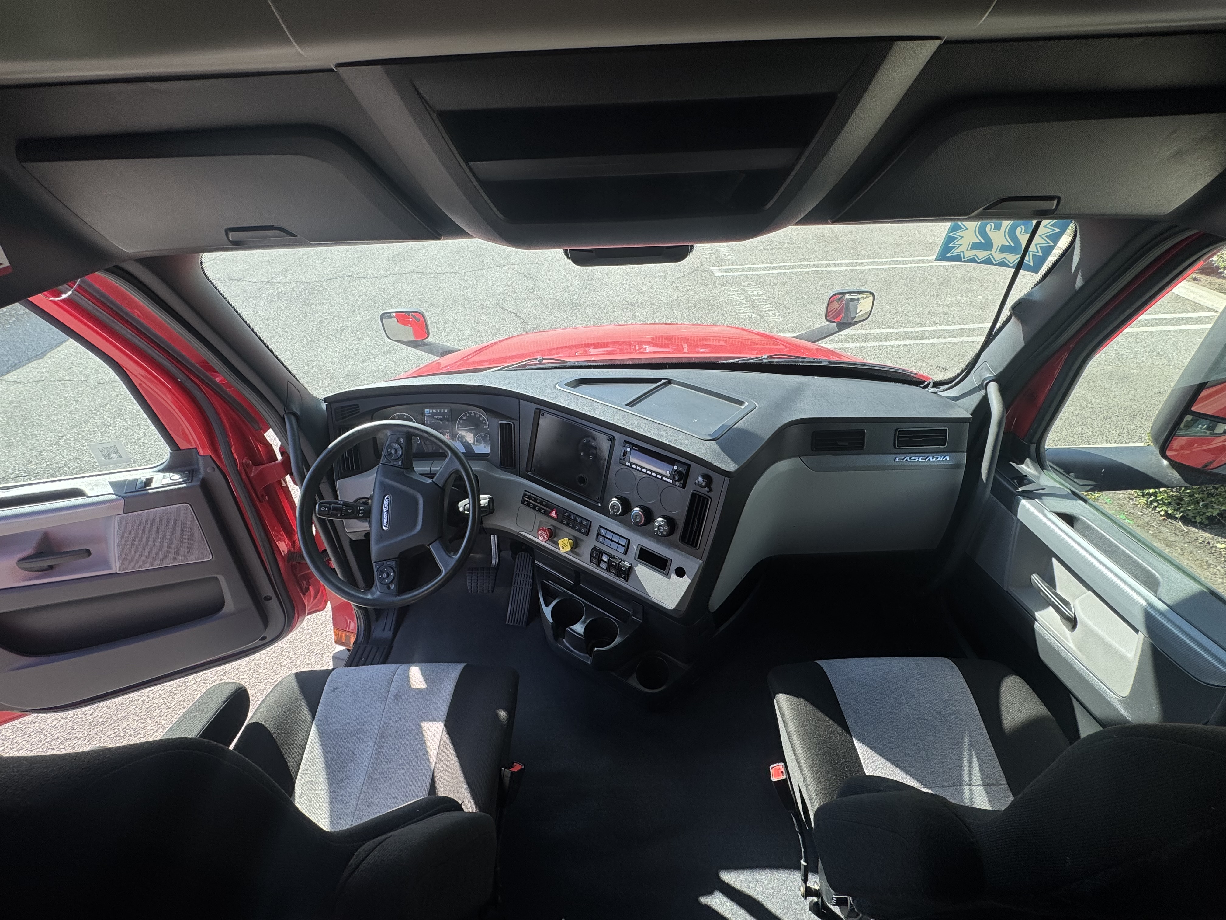 2022 FREIGHTLINER CASCADIA 126SLP - image 14