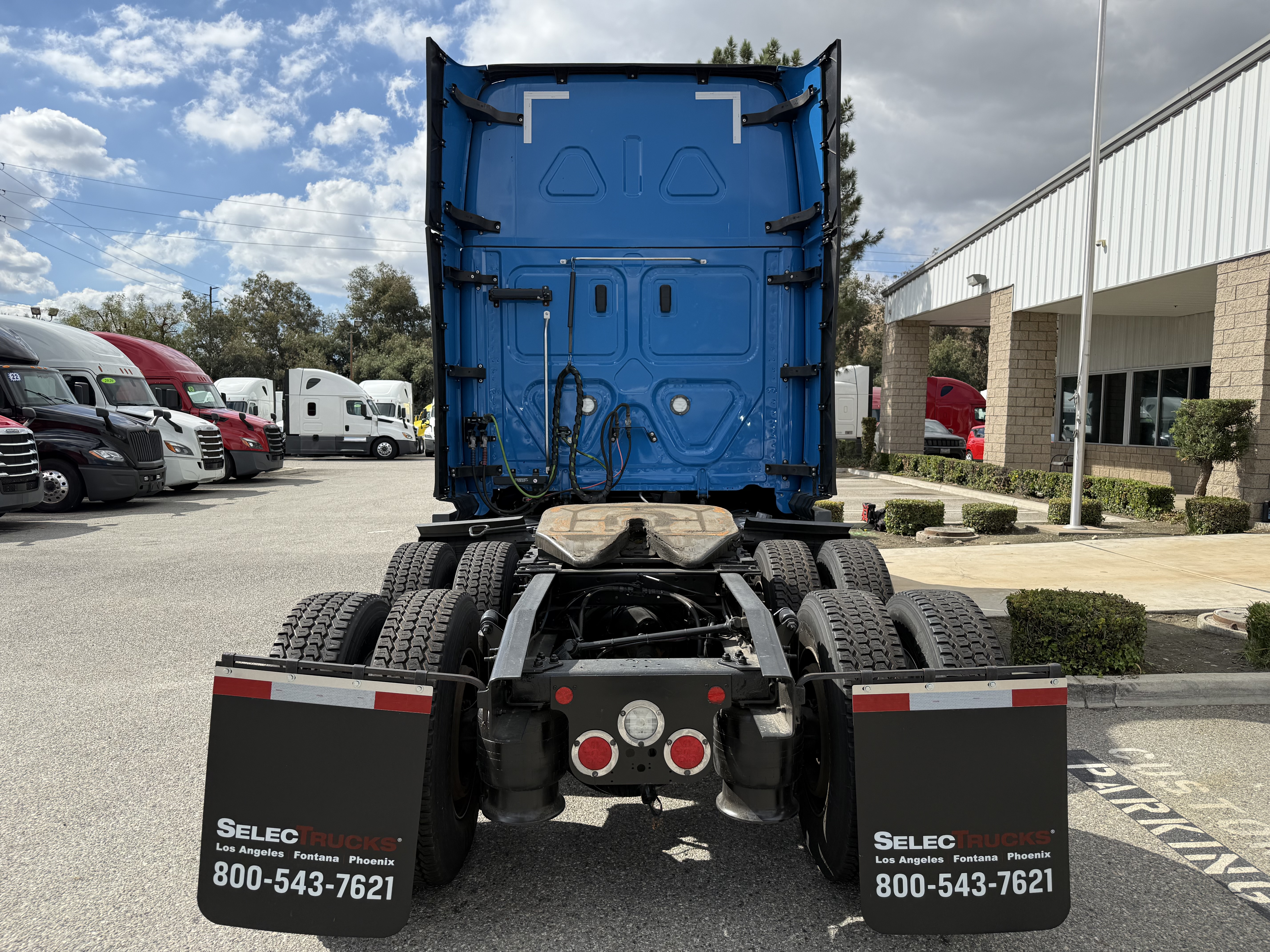 2022 FREIGHTLINER CASCADIA 126SLP - image 5