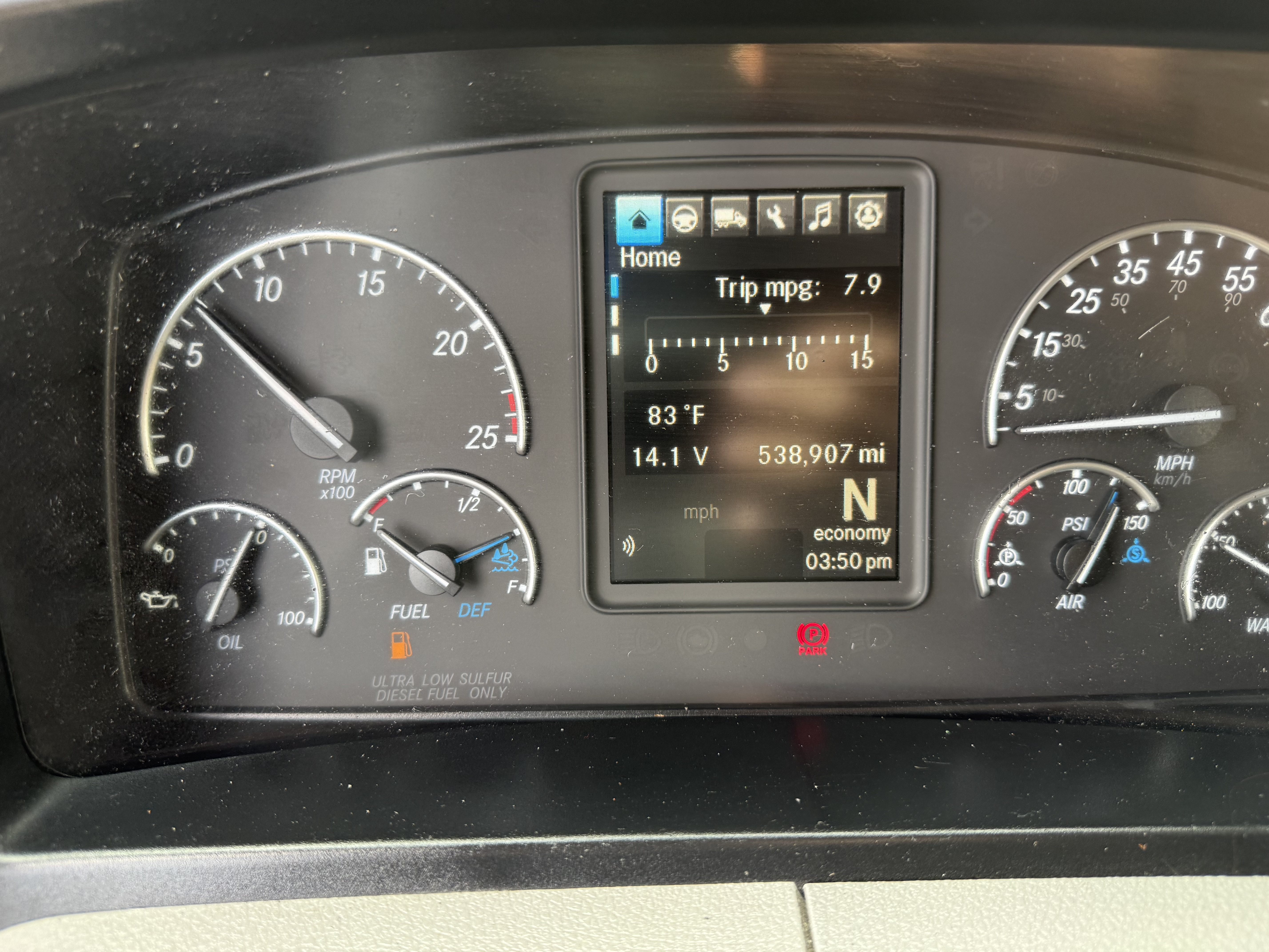 2022 FREIGHTLINER CASCADIA 126SLP - image 15