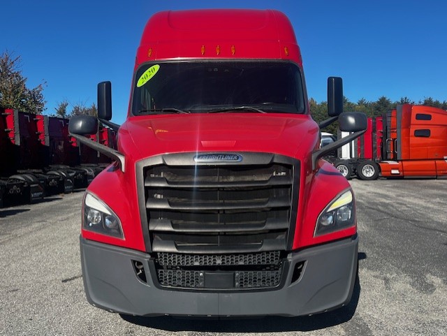 2020 FREIGHTLINER CASCADIA 126SLP - image 8