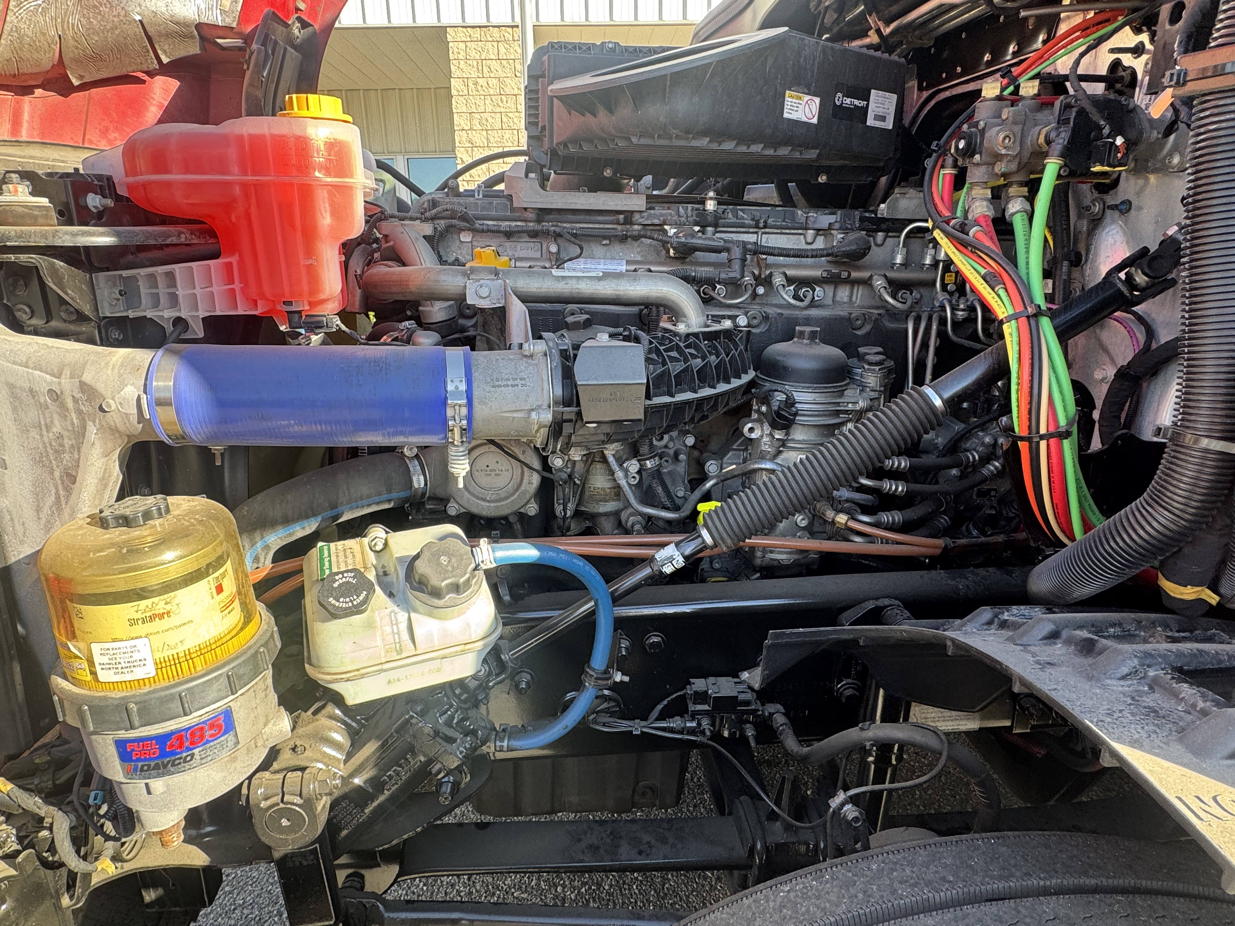 2020 FREIGHTLINER CASCADIA 126SLP - image 10