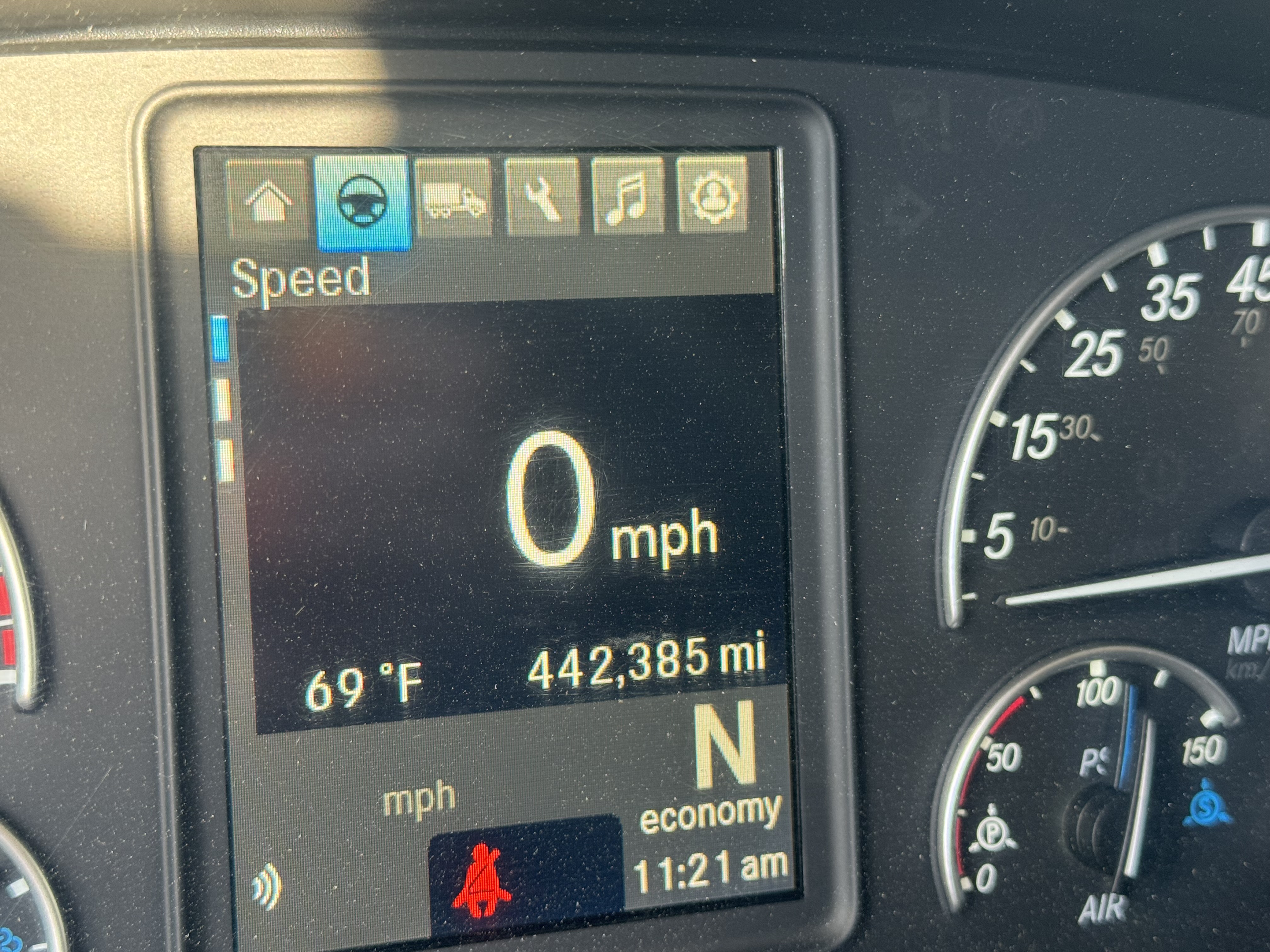 2021 FREIGHTLINER CASCADIA 126SLP - image 15