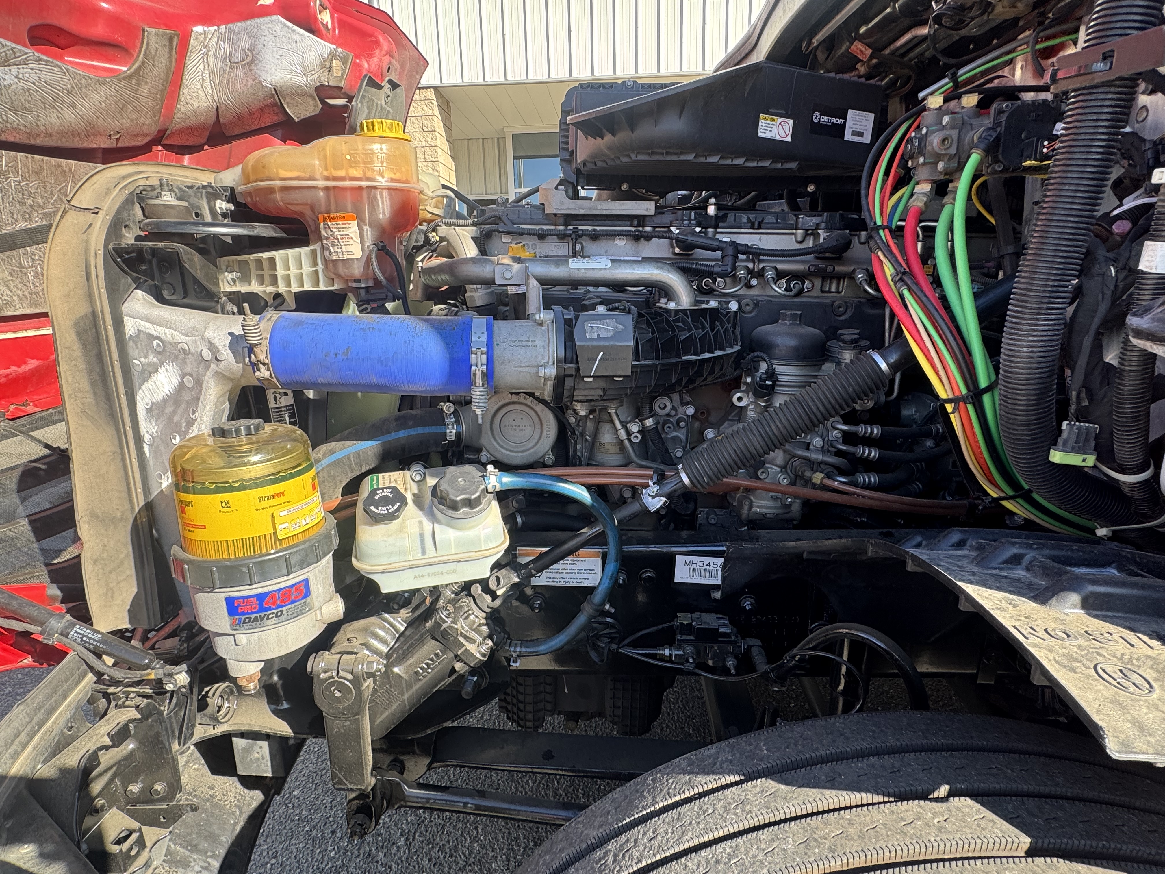 2021 FREIGHTLINER CASCADIA 126SLP - image 8