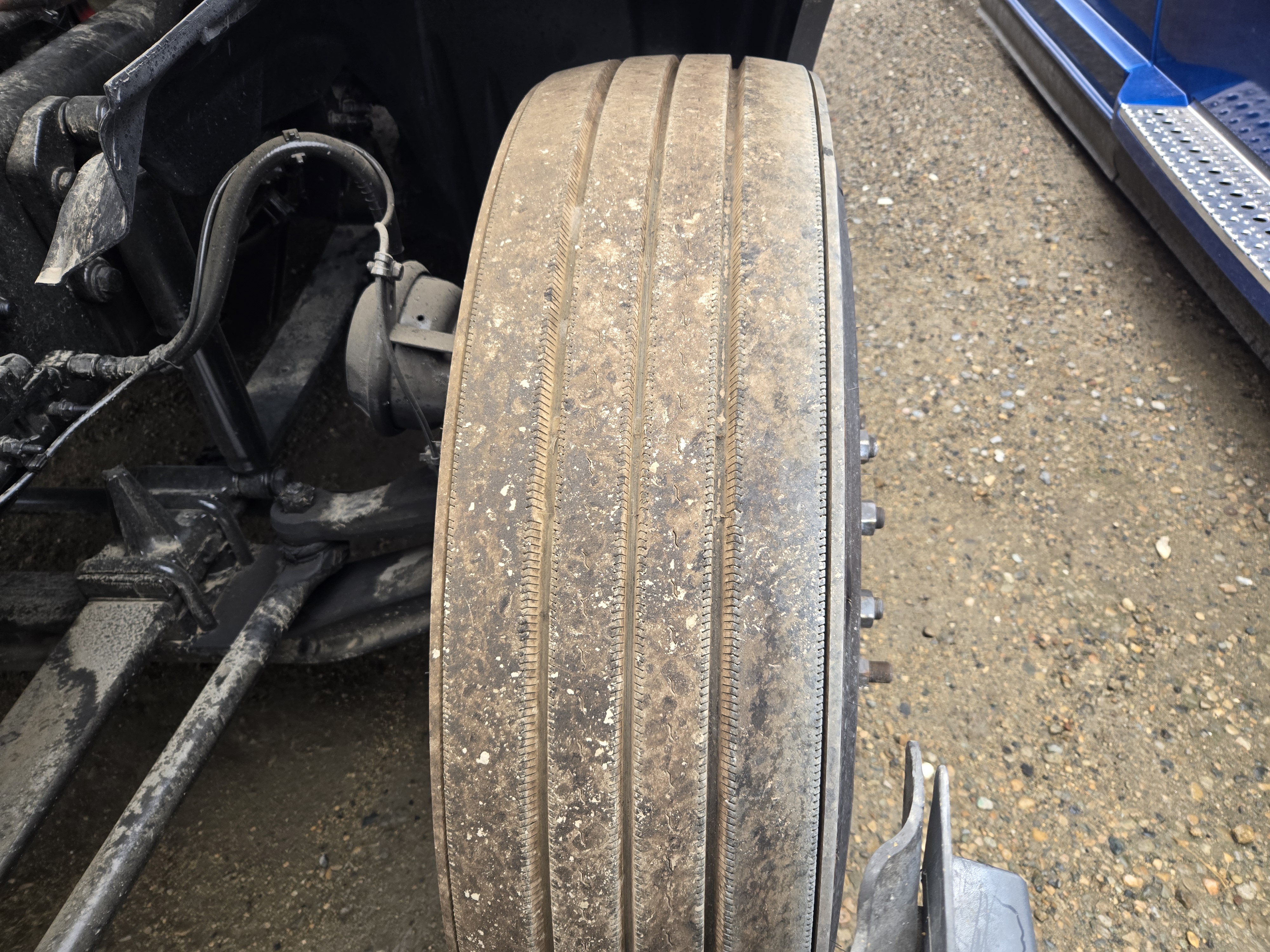 2020 FREIGHTLINER CASCADIA 126SLP - image 12