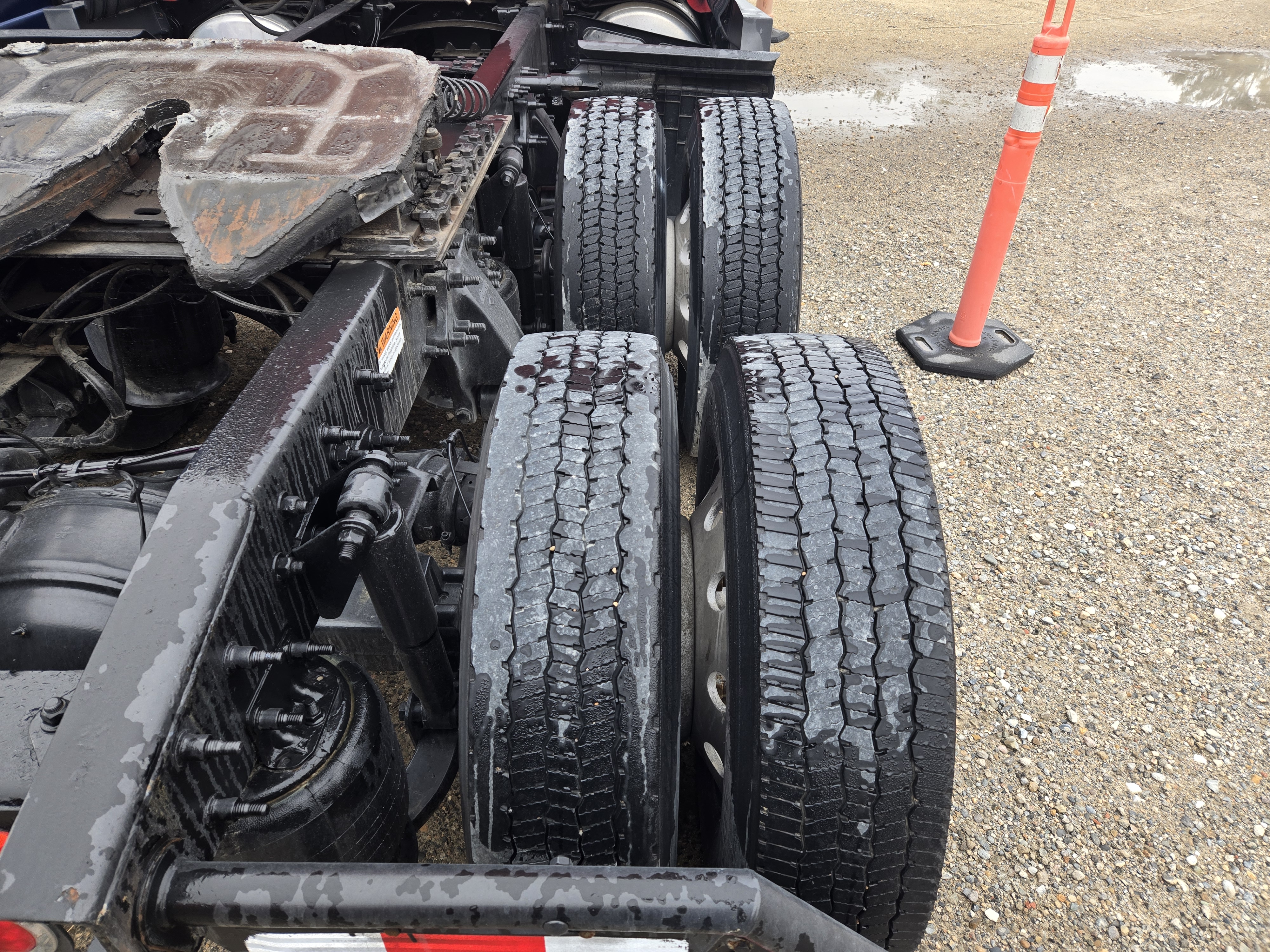 2020 FREIGHTLINER CASCADIA 126SLP - image 15