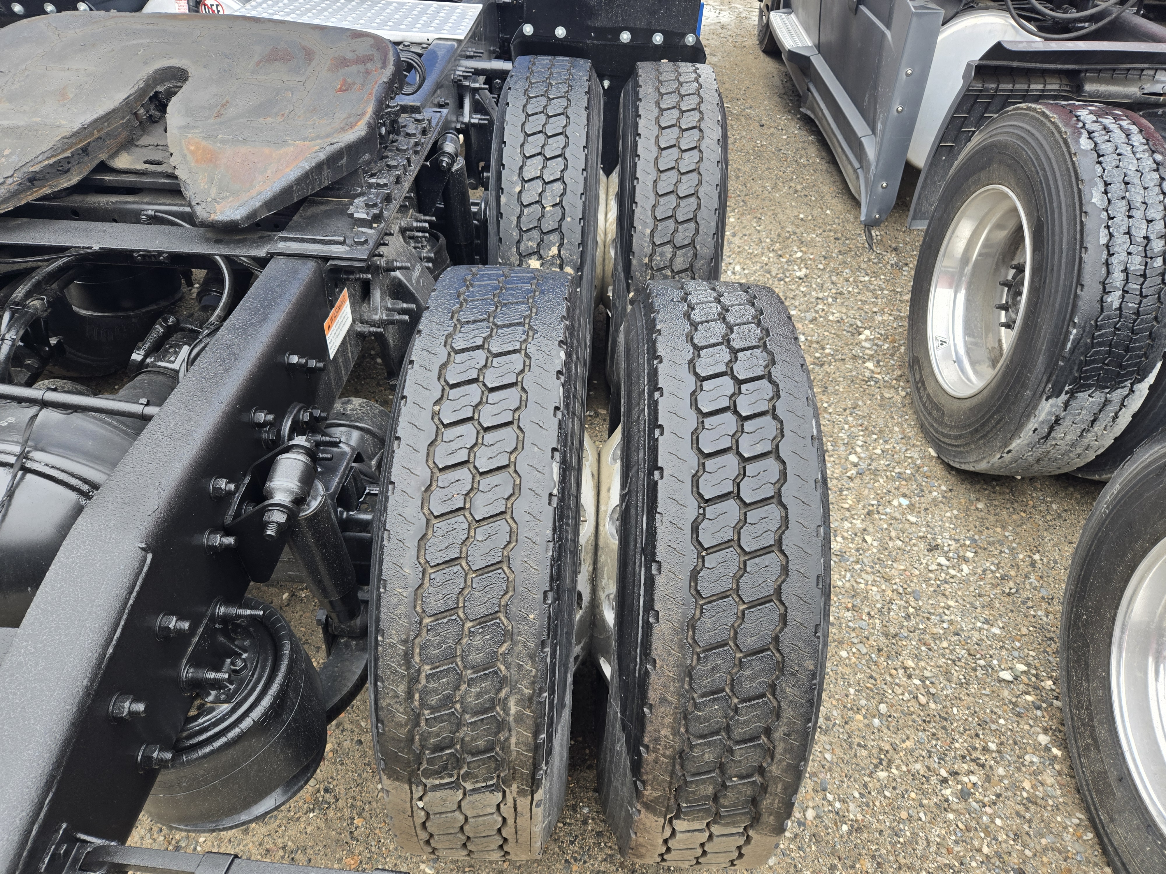 2020 FREIGHTLINER CASCADIA 126SLP - image 13