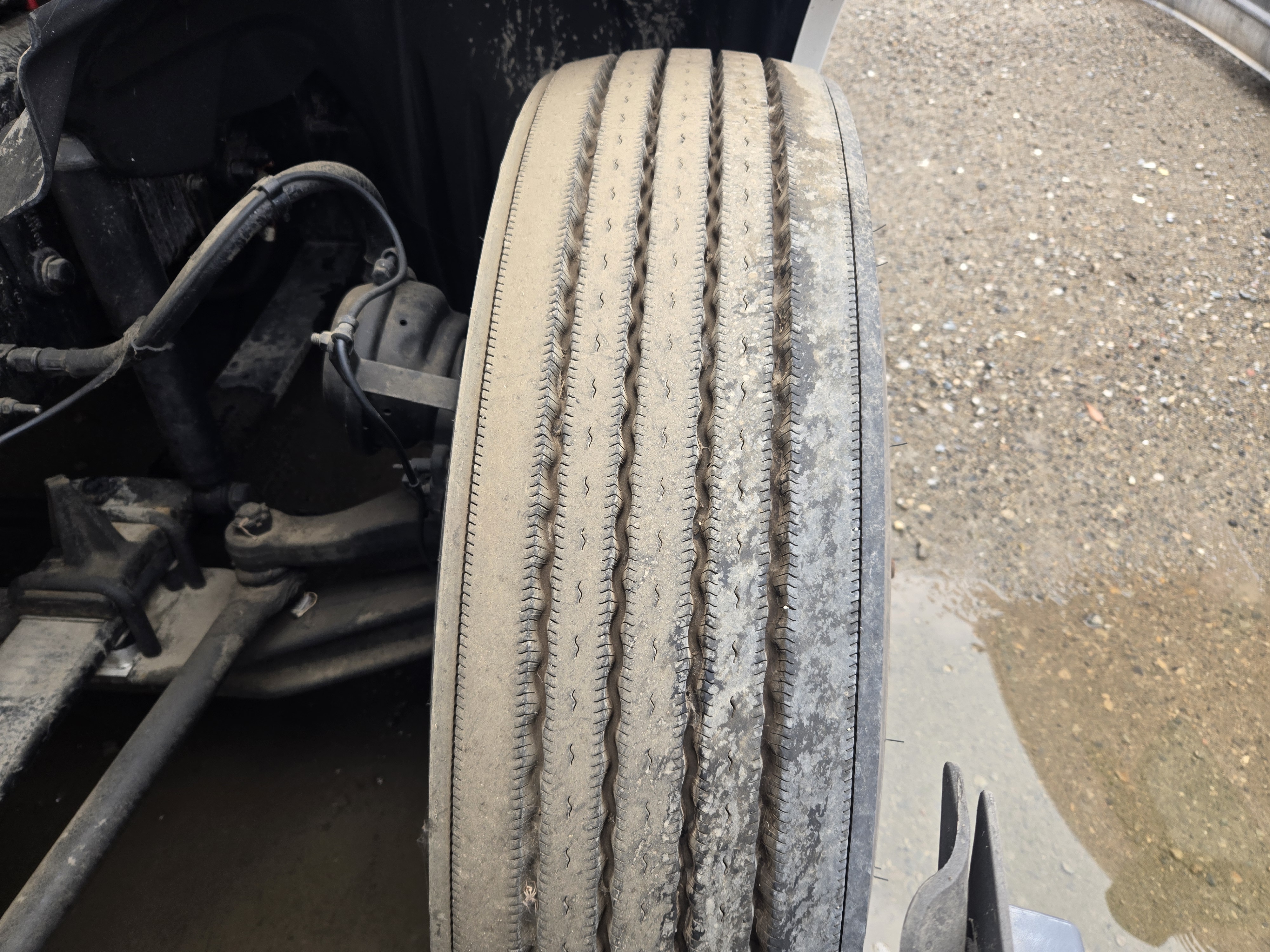 2023 FREIGHTLINER CASCADIA 126SLP - image 12