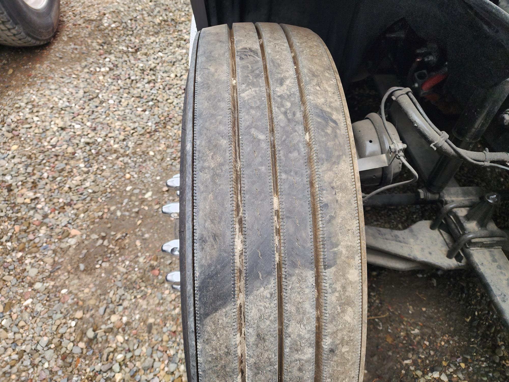 2021 FREIGHTLINER CASCADIA 126SLP - image 11