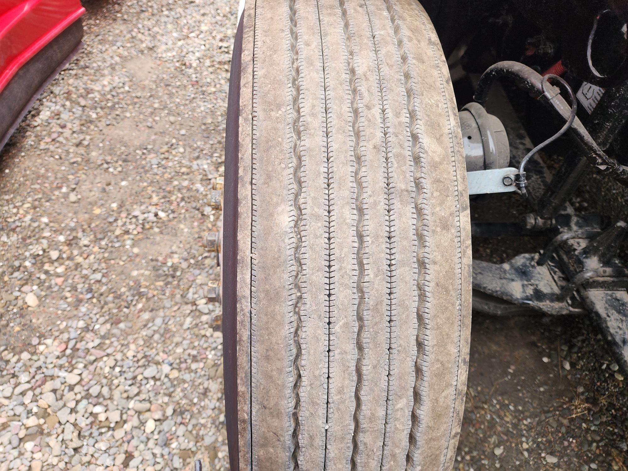 2021 FREIGHTLINER CASCADIA 126SLP - image 10