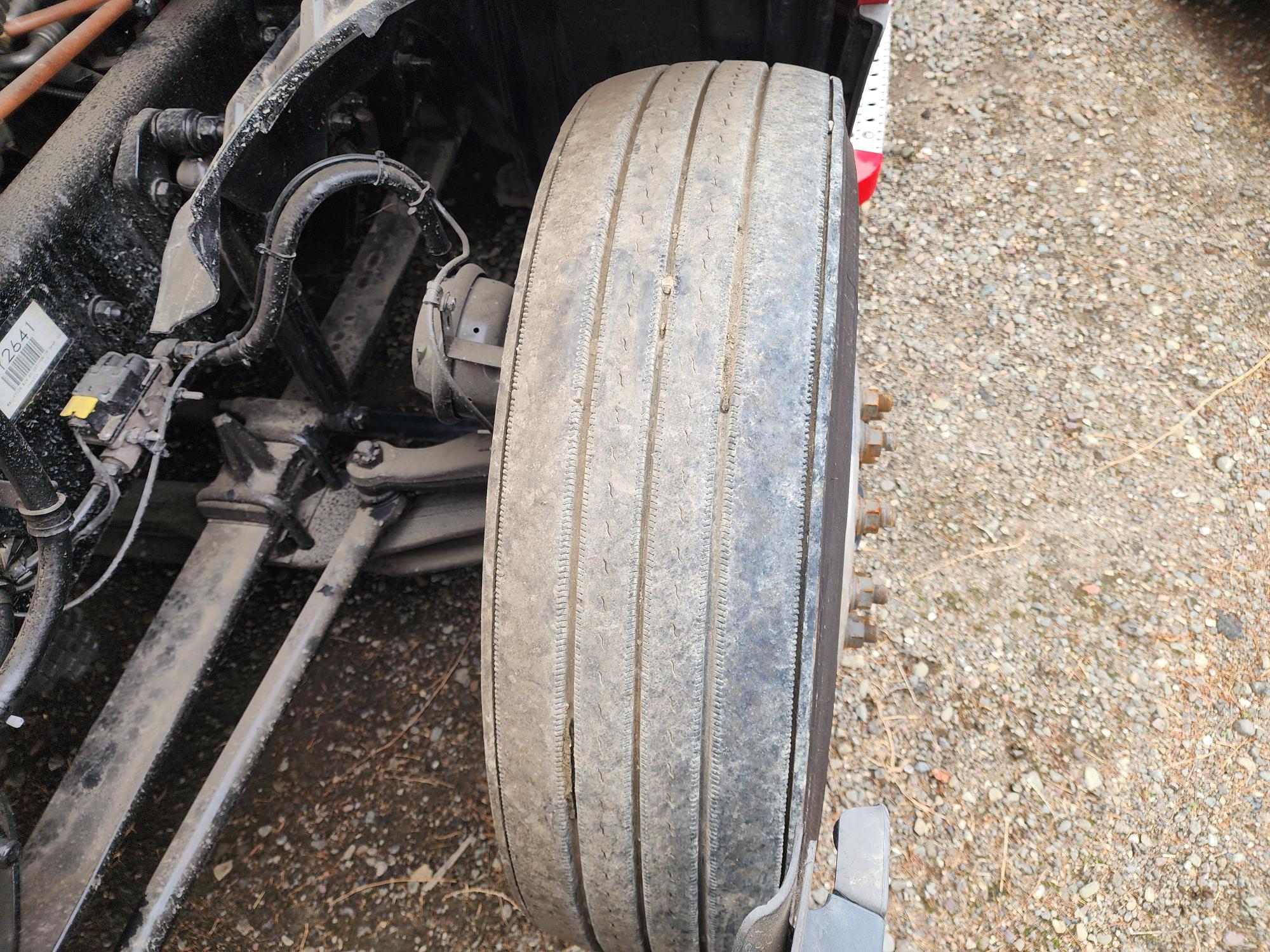 2022 FREIGHTLINER CASCADIA 126SLP - image 11