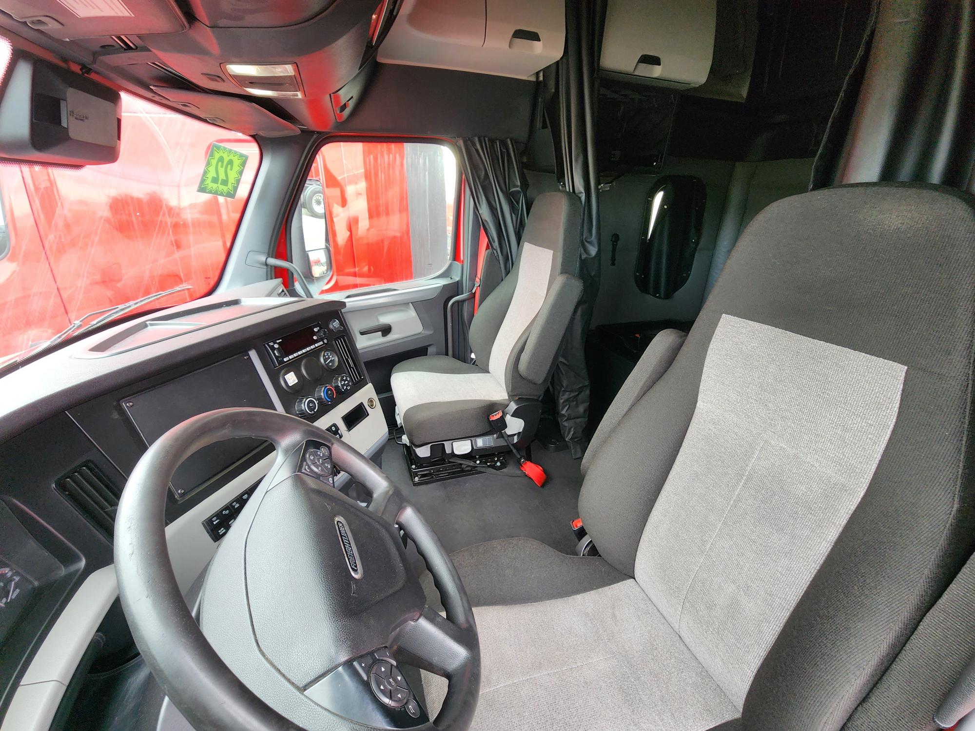 2022 FREIGHTLINER CASCADIA 126SLP - image 15