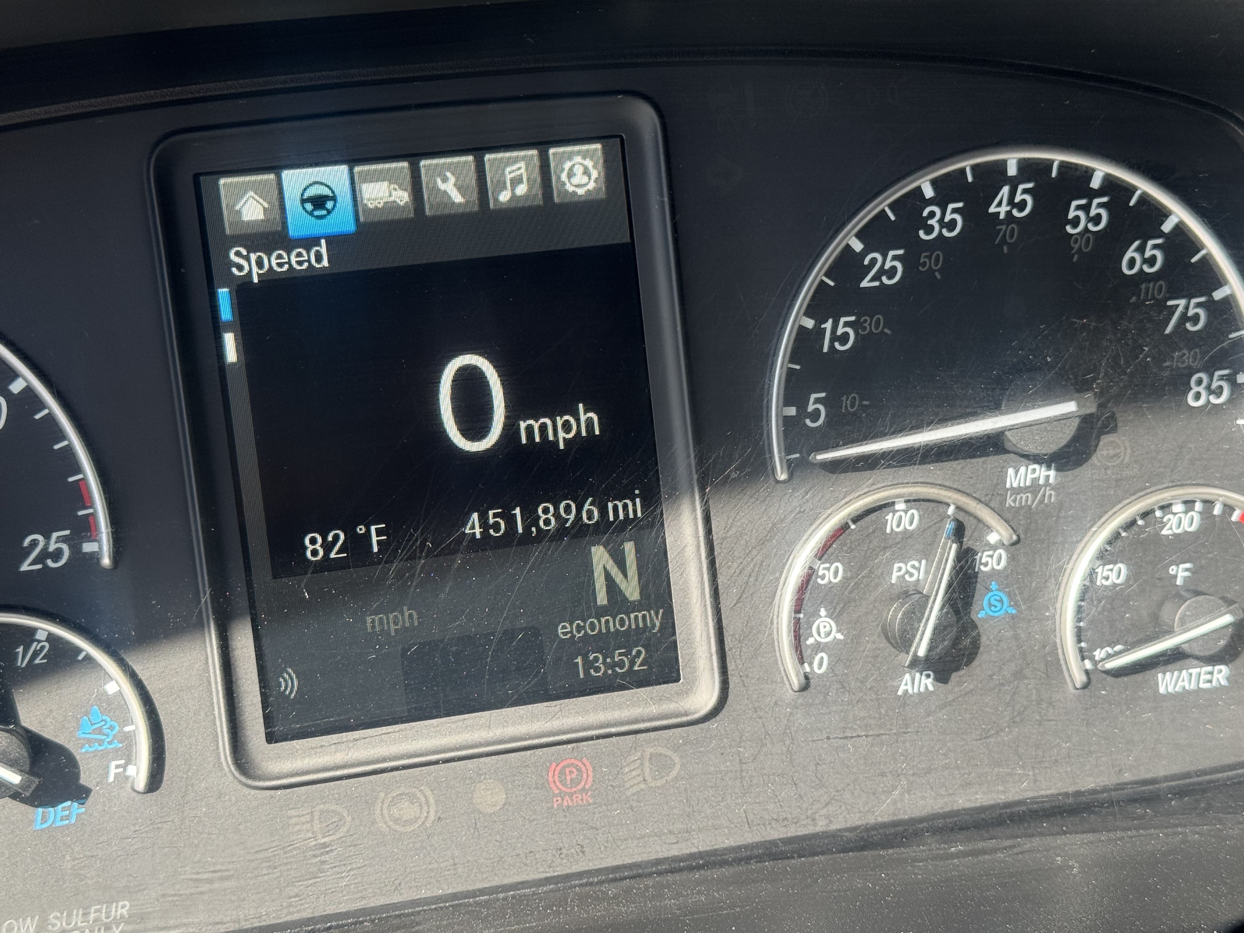 2023 FREIGHTLINER CASCADIA 126SLP - image 23