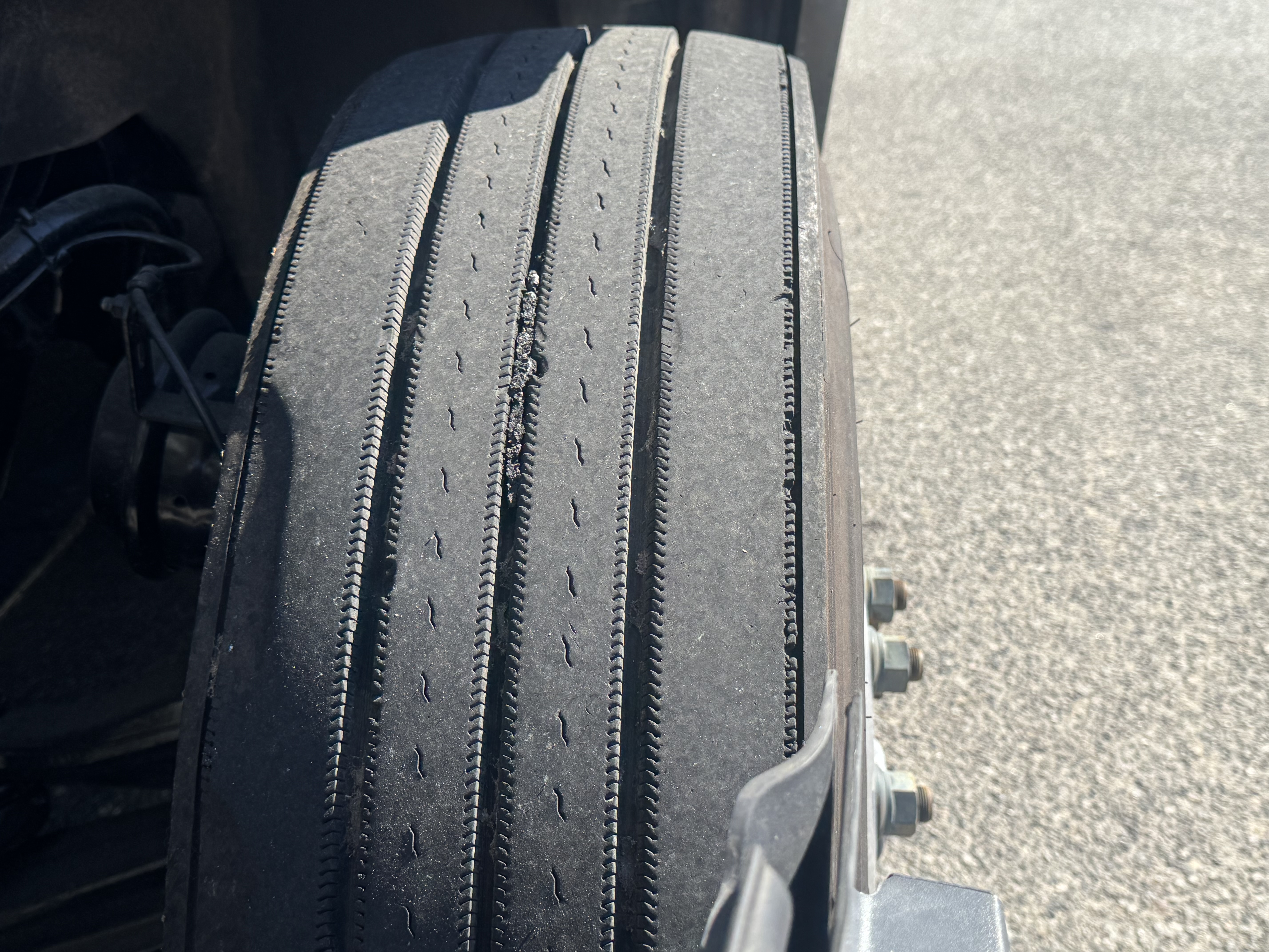 2023 FREIGHTLINER CASCADIA 126SLP - image 25