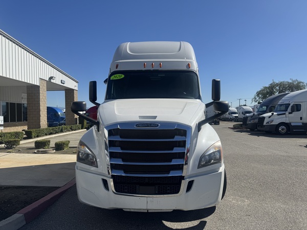 FREIGHTLINER CASCADIA 126SLP 2020
