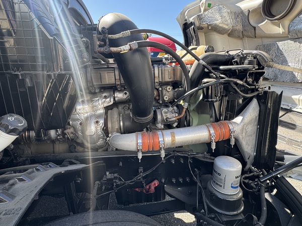 FREIGHTLINER CASCADIA 126SLP 2020