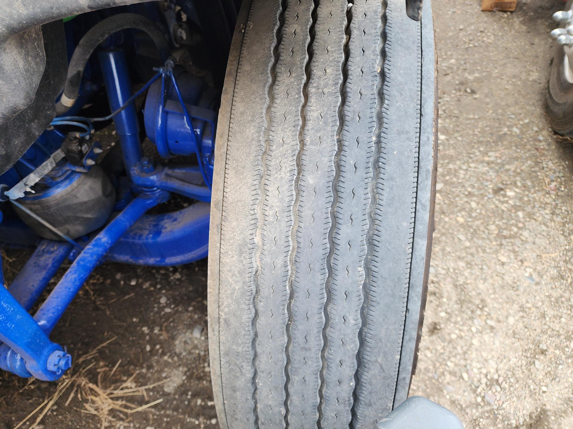 2019 FREIGHTLINER CASCADIA 113SLP - image 12