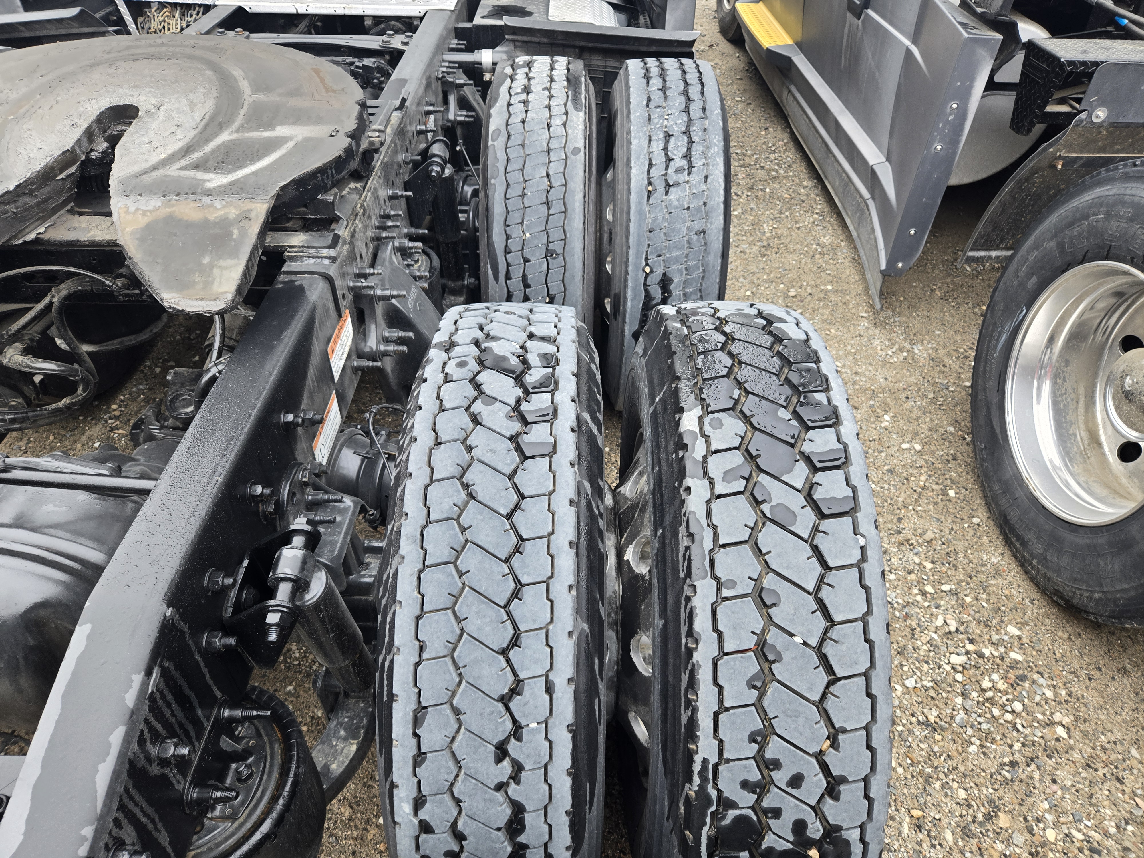 2021 FREIGHTLINER CASCADIA 126SLP - image 15