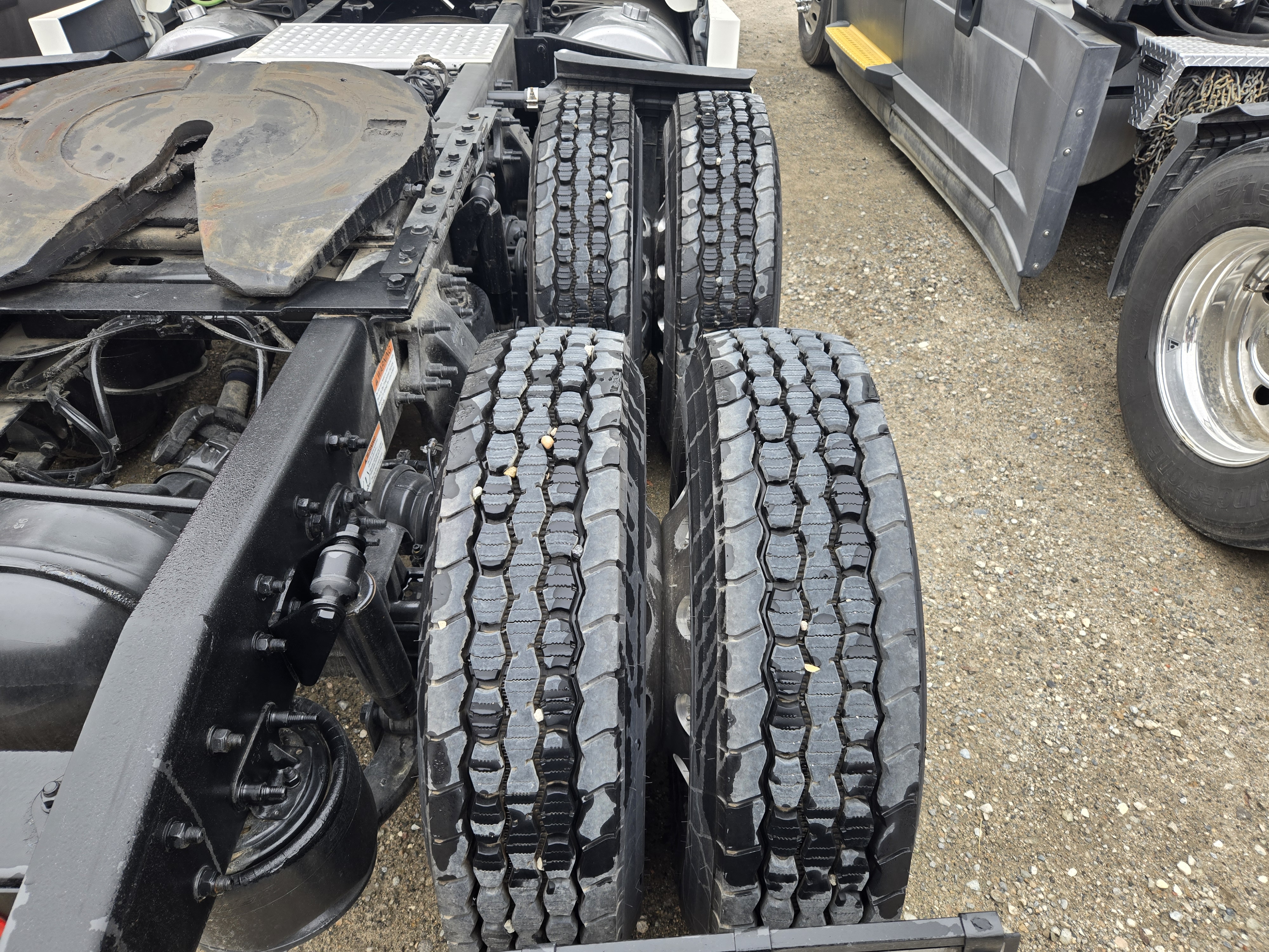 2022 FREIGHTLINER CASCADIA 126SLP - image 13