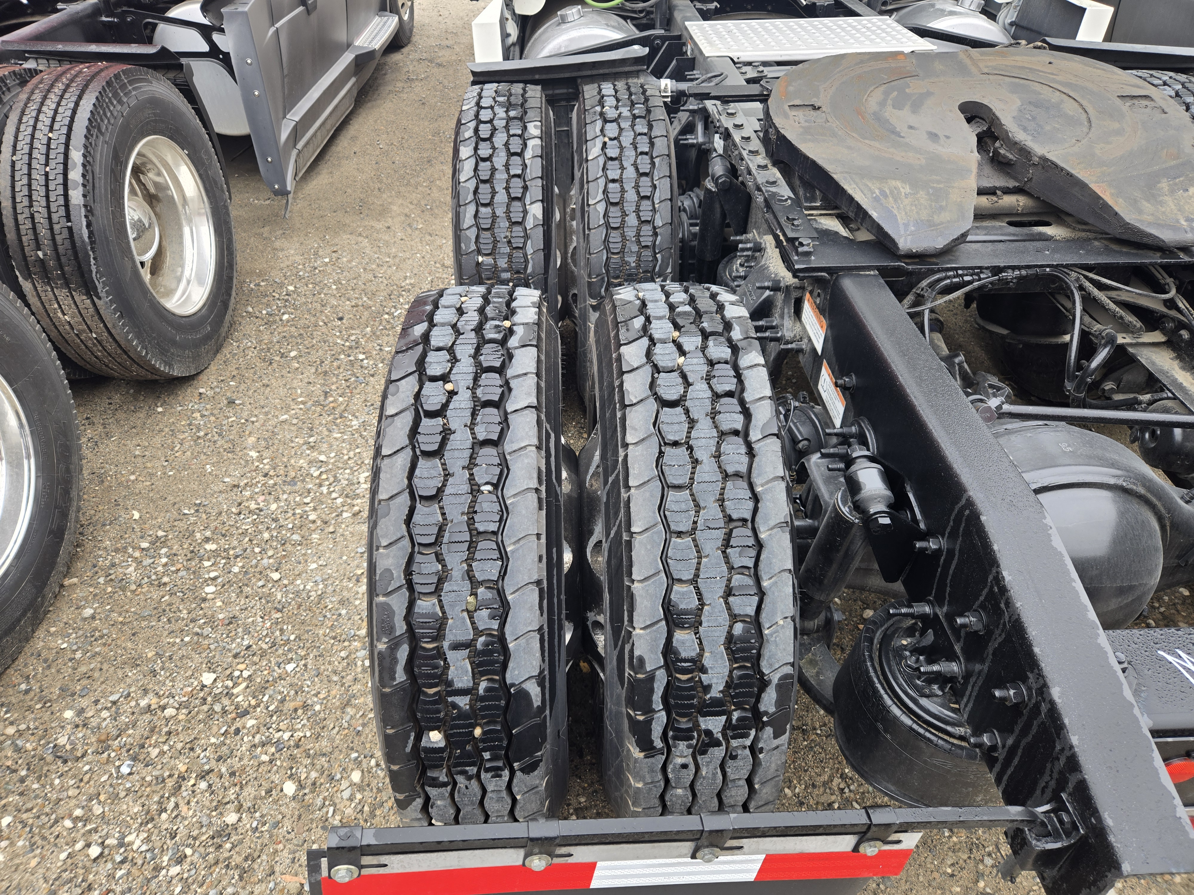 2022 FREIGHTLINER CASCADIA 126SLP - image 14