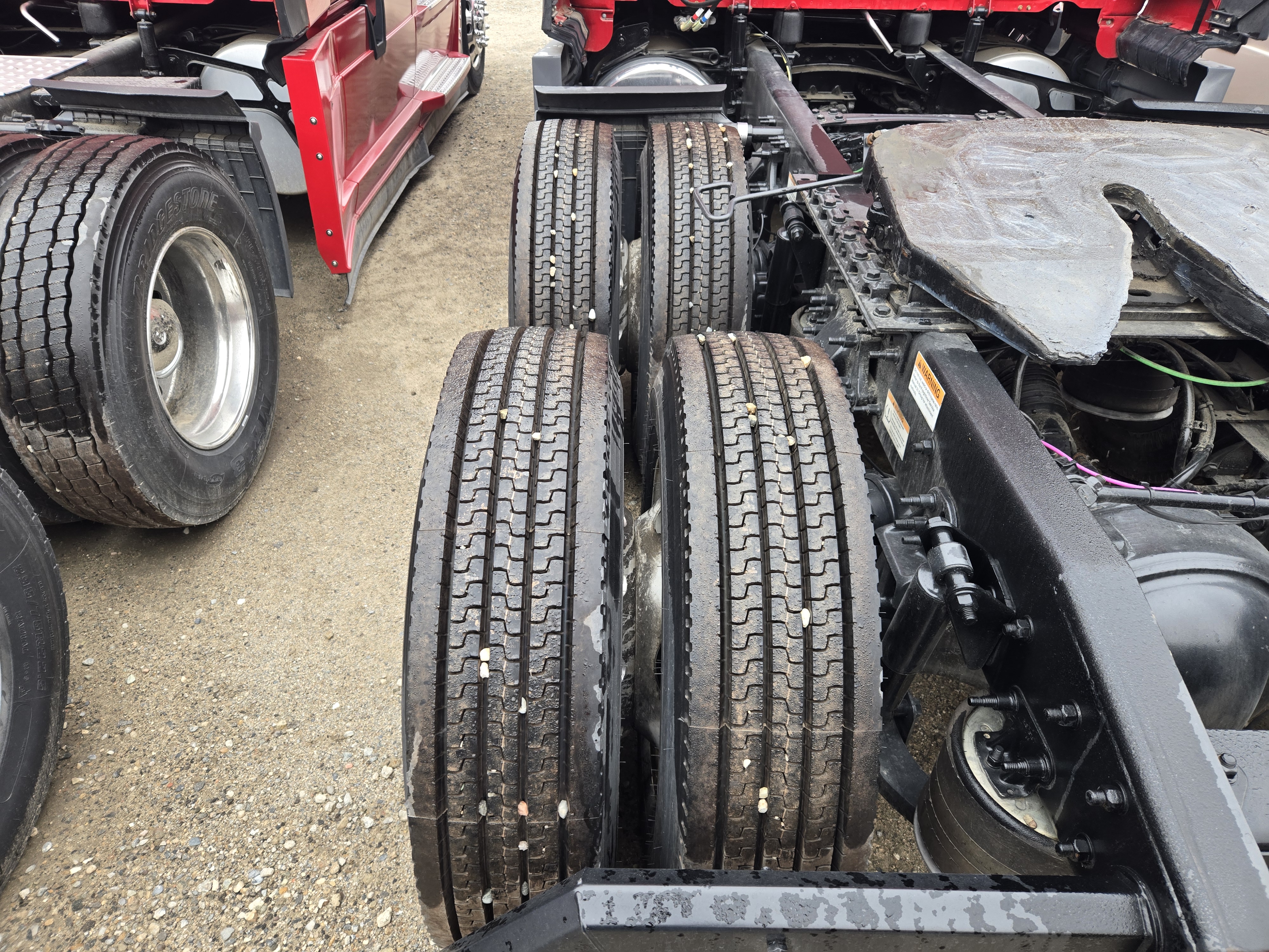 2020 FREIGHTLINER CASCADIA 126SLP - image 13