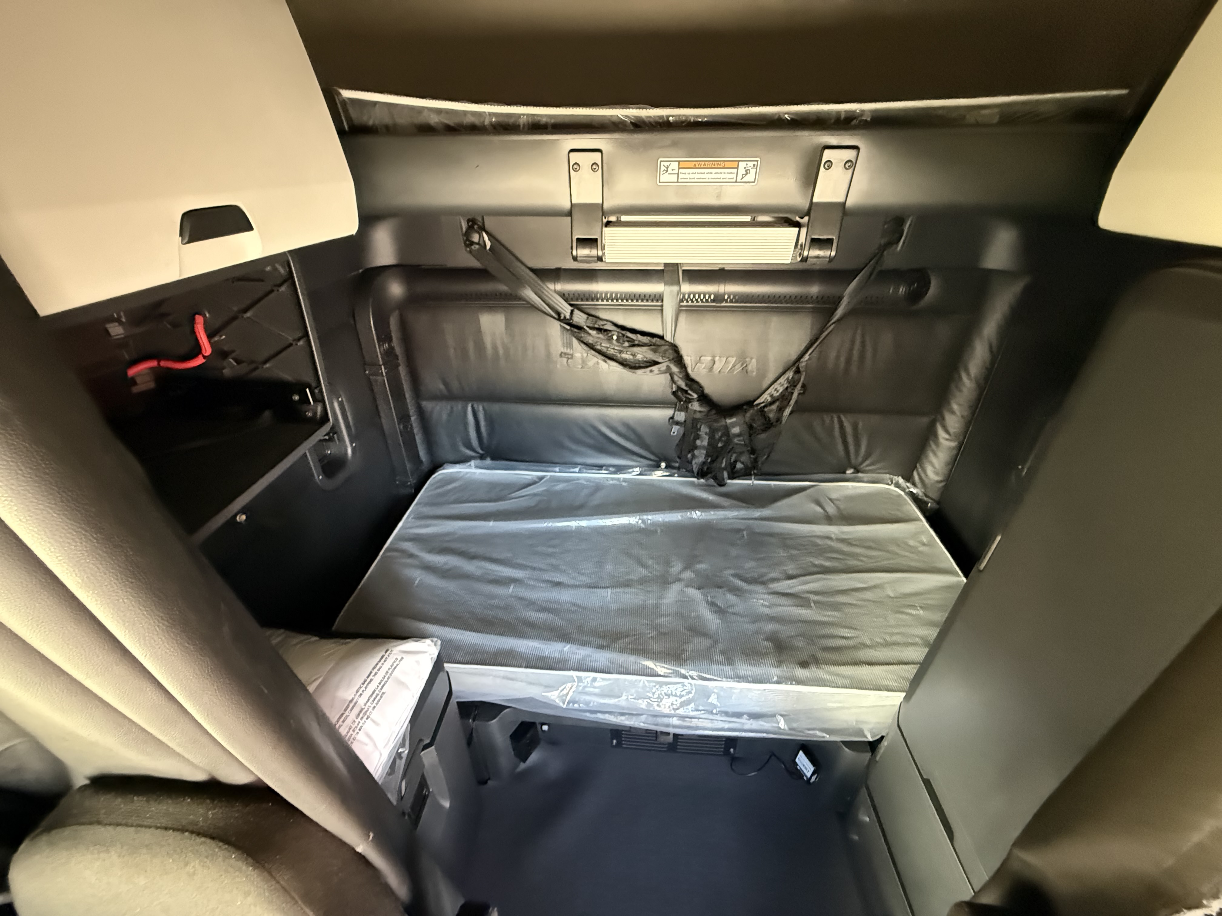 2023 FREIGHTLINER CASCADIA 126SLP - image 17