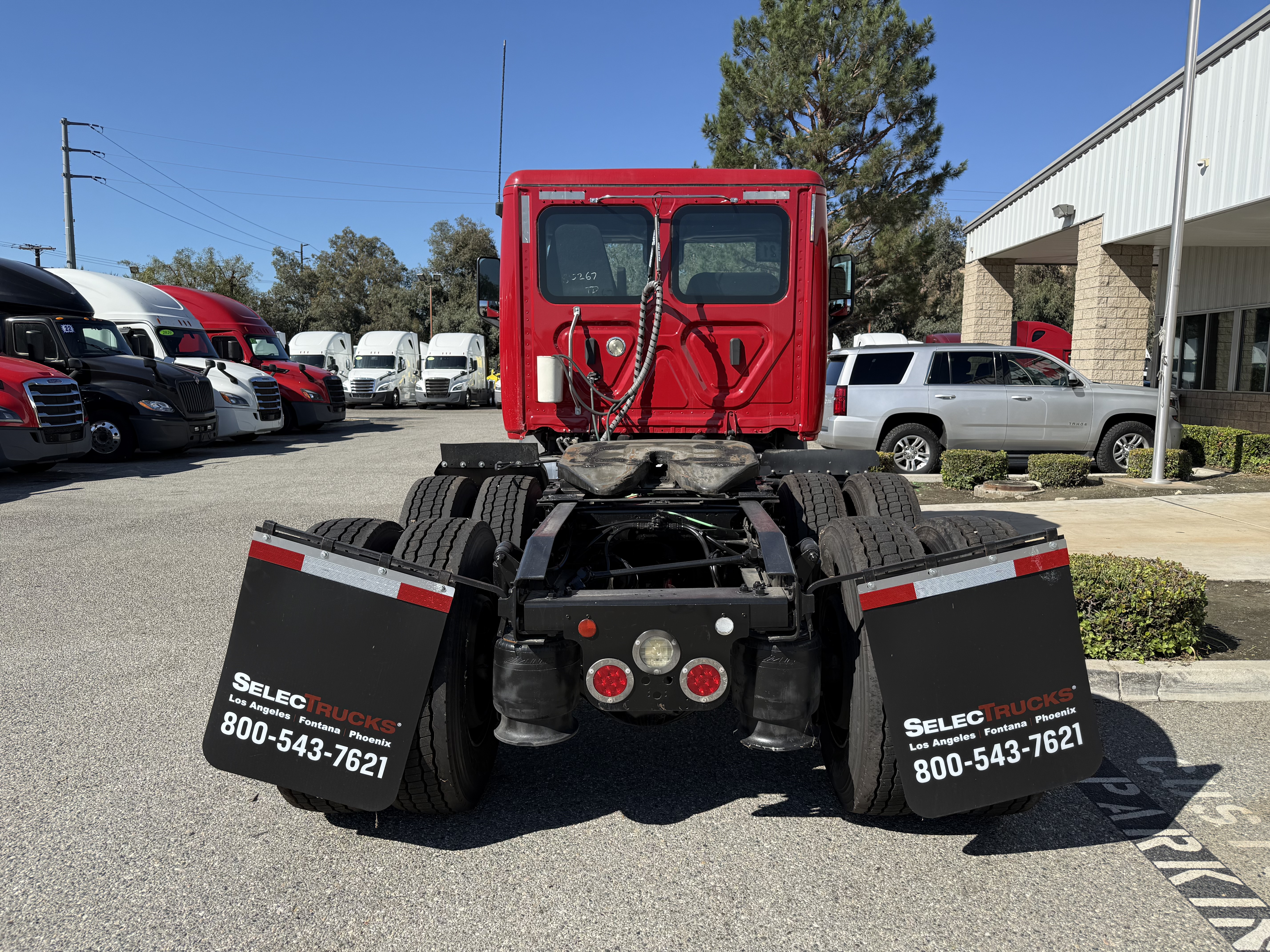 2021 FREIGHTLINER CASCADIA 116DC - image 6