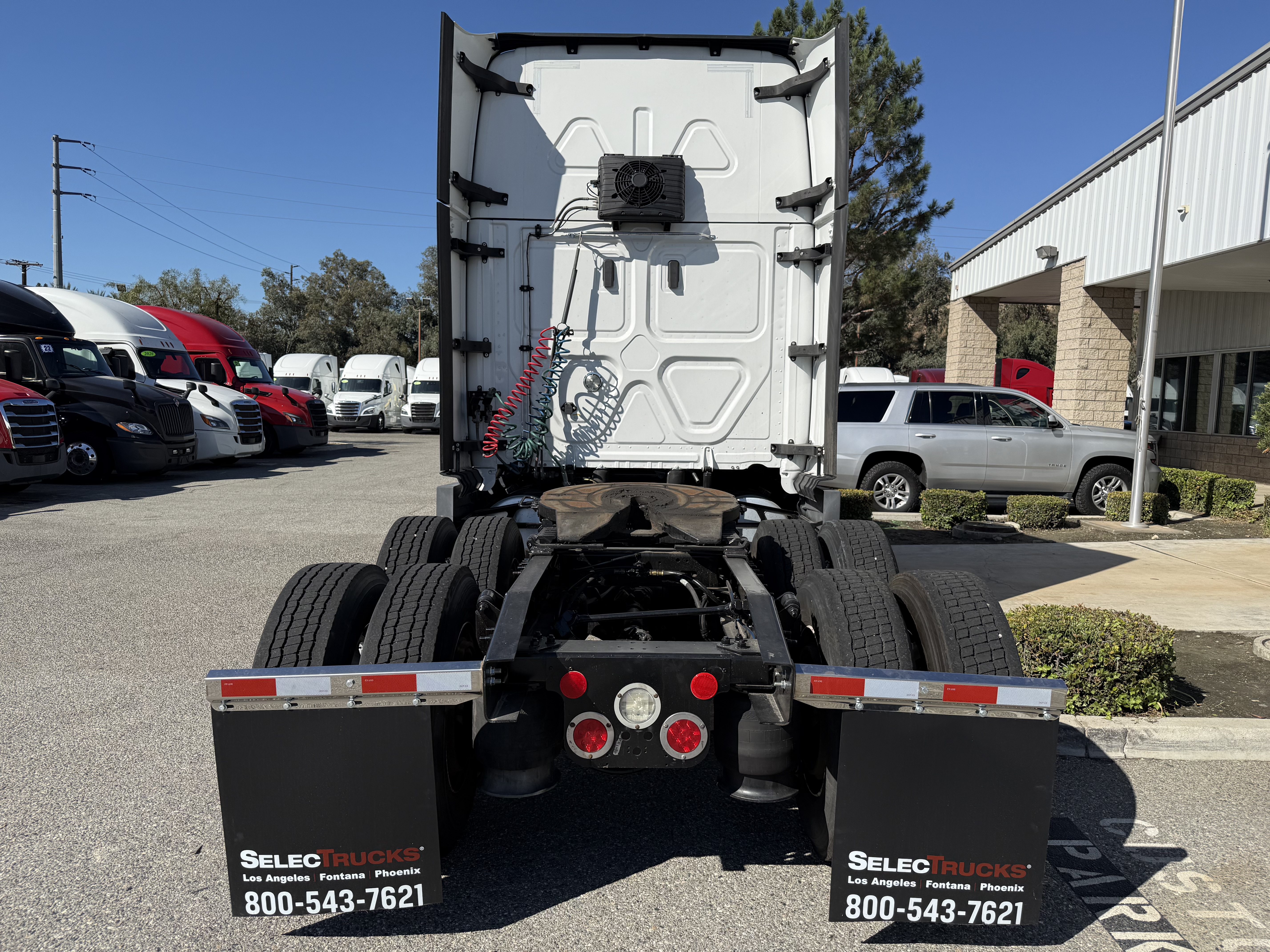 2021 FREIGHTLINER CASCADIA 126SLP - image 5
